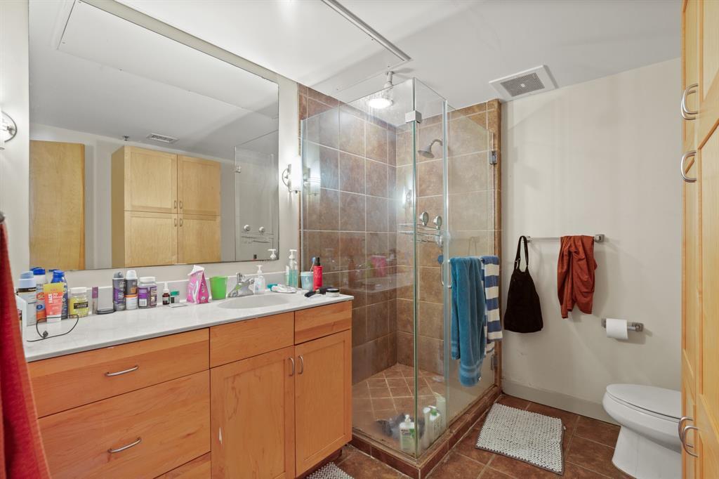 711 W 26th St # 700, Austin, TX 78705