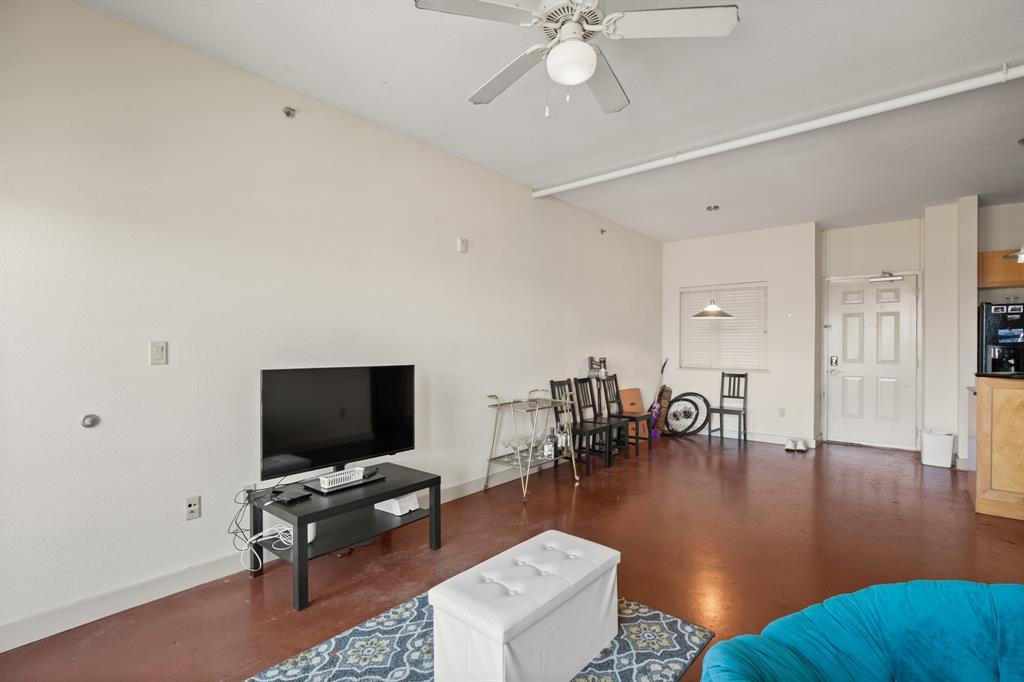 711 W 26th St # 700, Austin, TX 78705