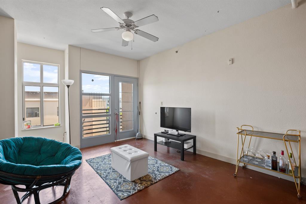 711 W 26th St # 700, Austin, TX 78705