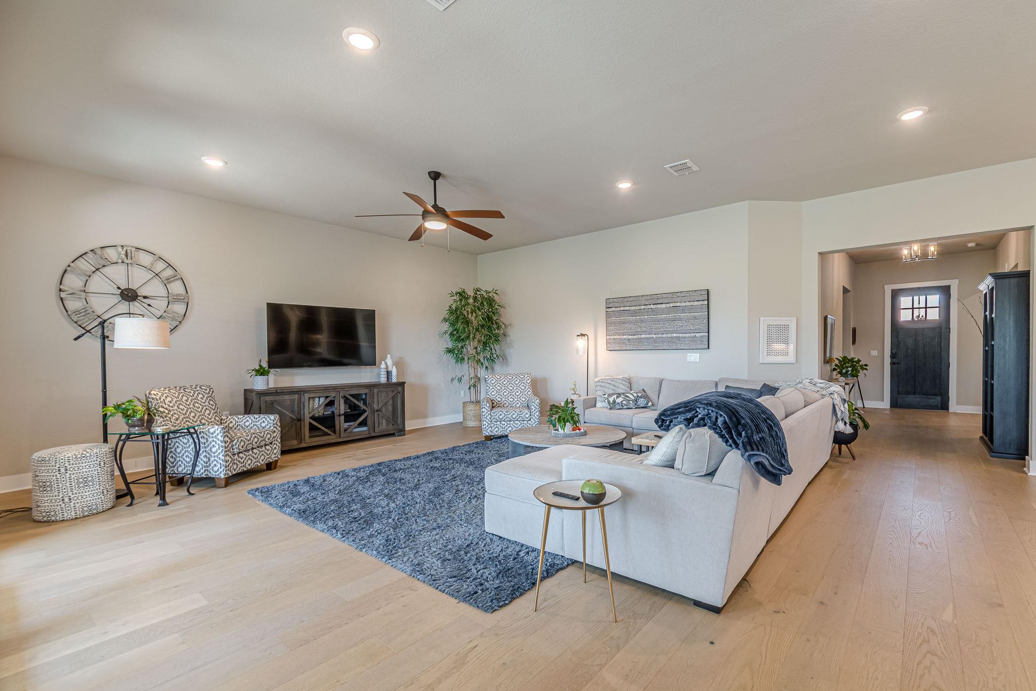 109 Twirling Pecan Cv, San Marcos, TX 78666