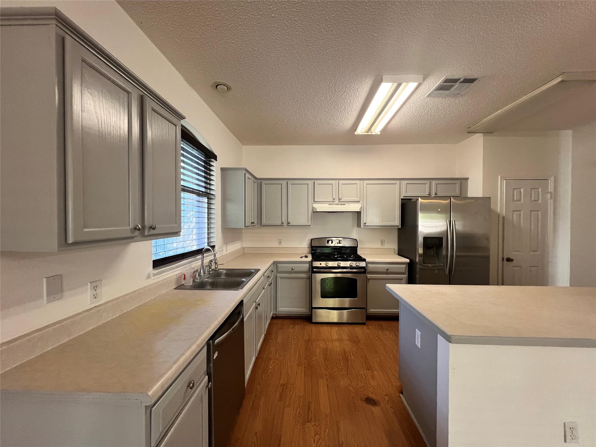 1525 Natural Bridge Ln, Pflugerville, TX 78660