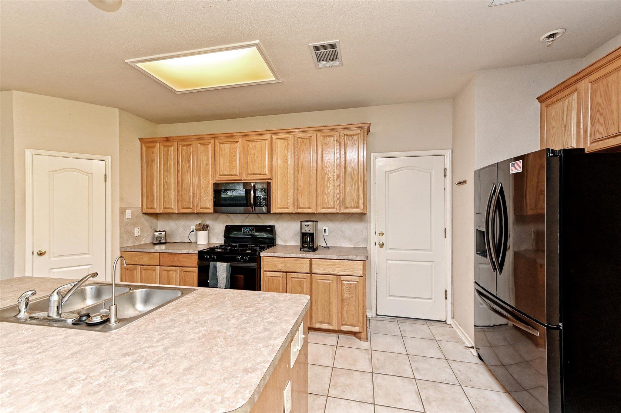 1712 Chalice Cv, Round Rock, TX 78665