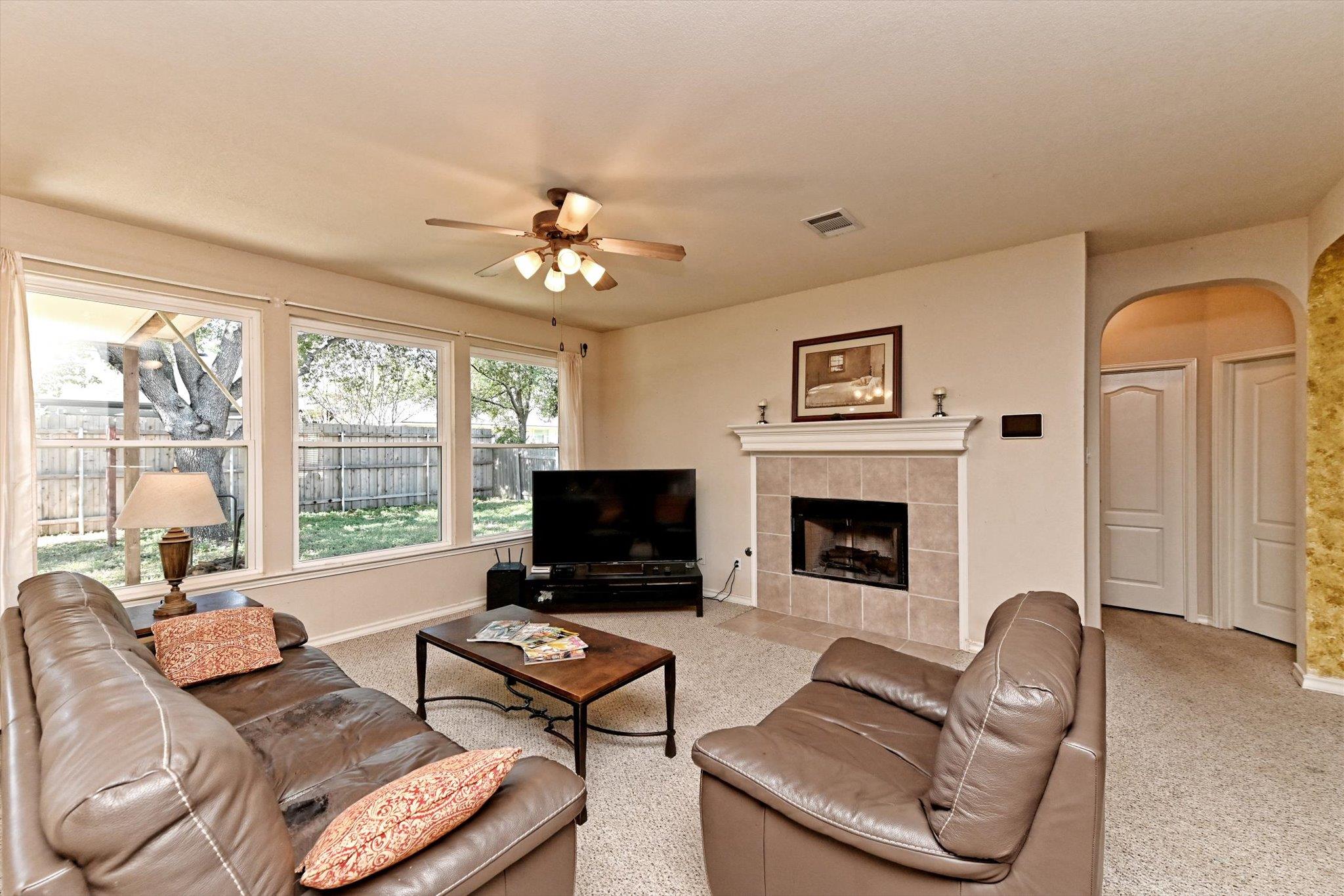 1712 Chalice Cv, Round Rock, TX 78665