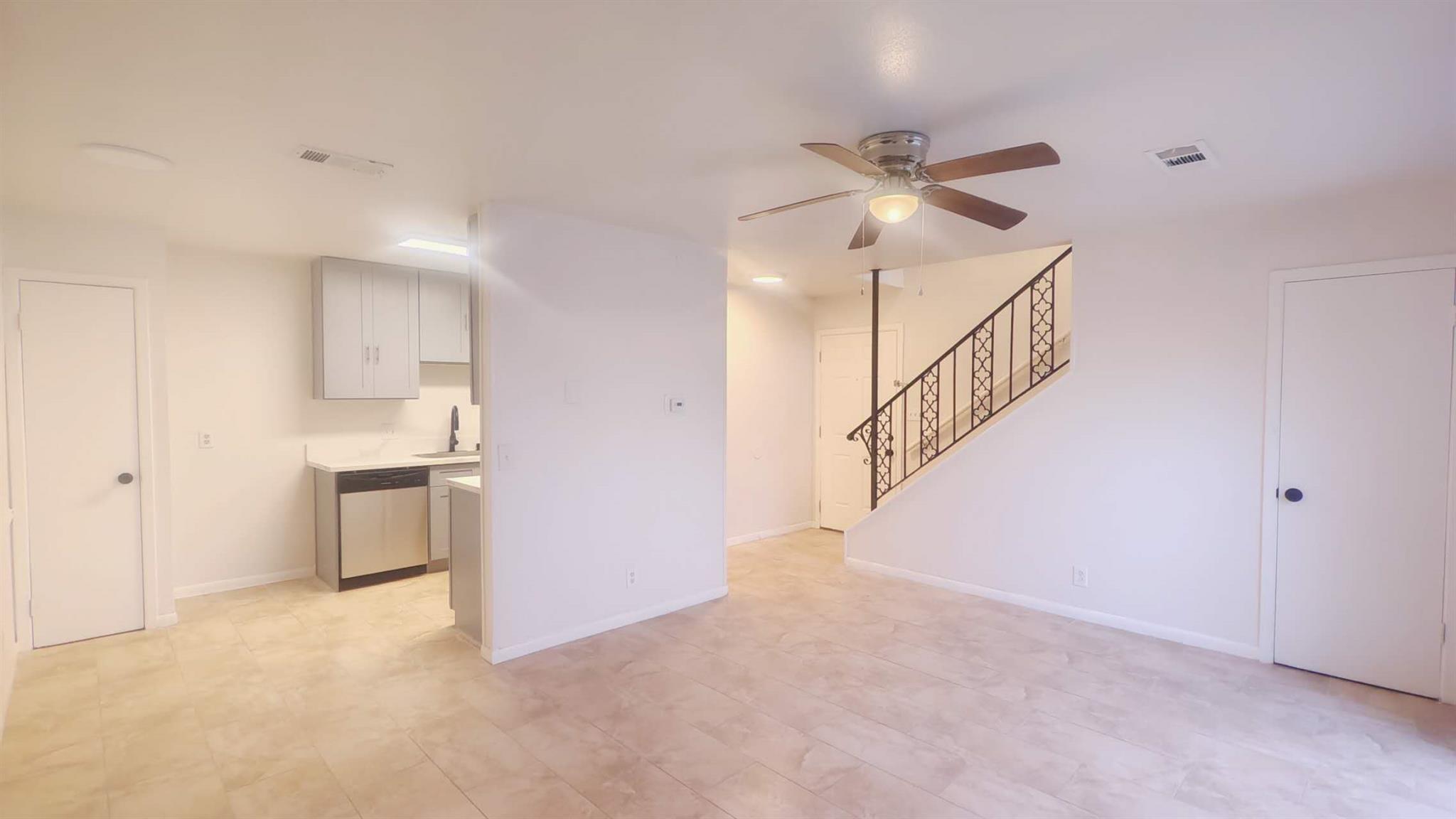 1900 Hearthside Dr, Austin, TX 78757