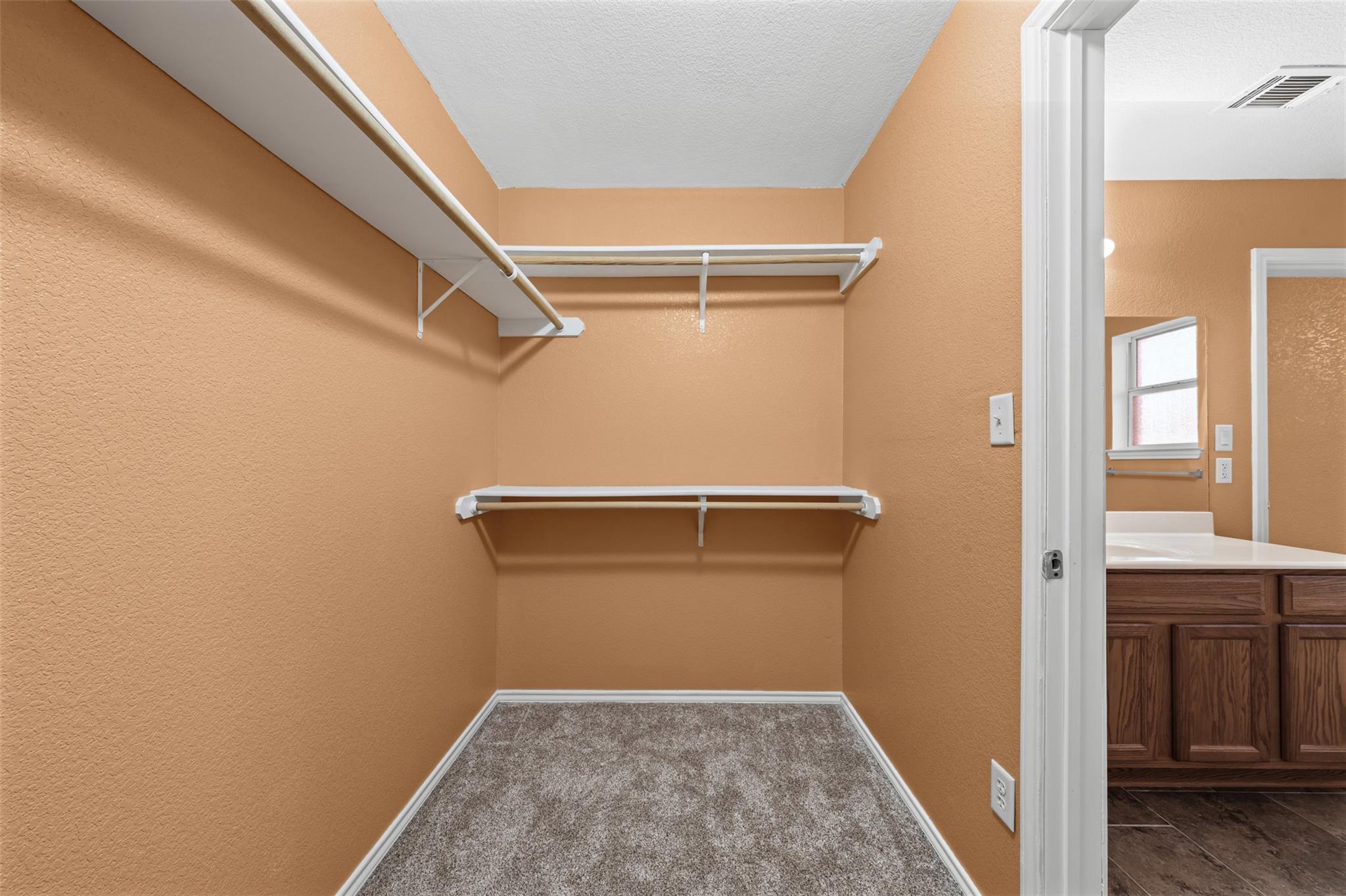 6525 Brooks Dr, Temple, TX 76502