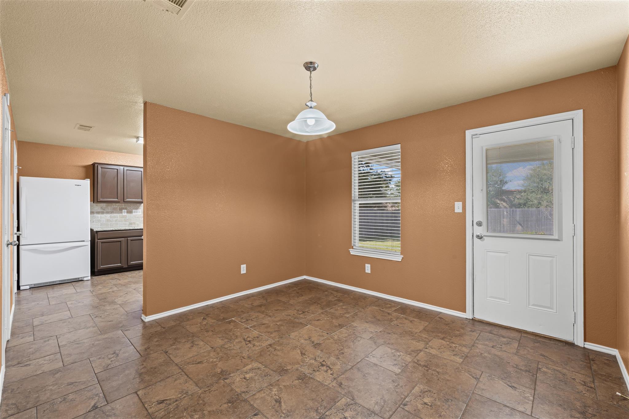 6525 Brooks Dr, Temple, TX 76502