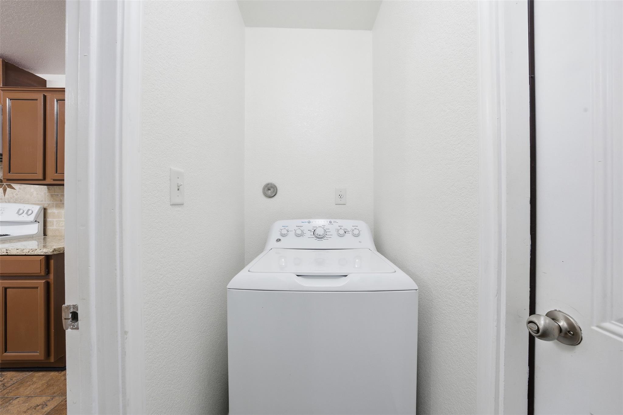 6525 Brooks Dr, Temple, TX 76502