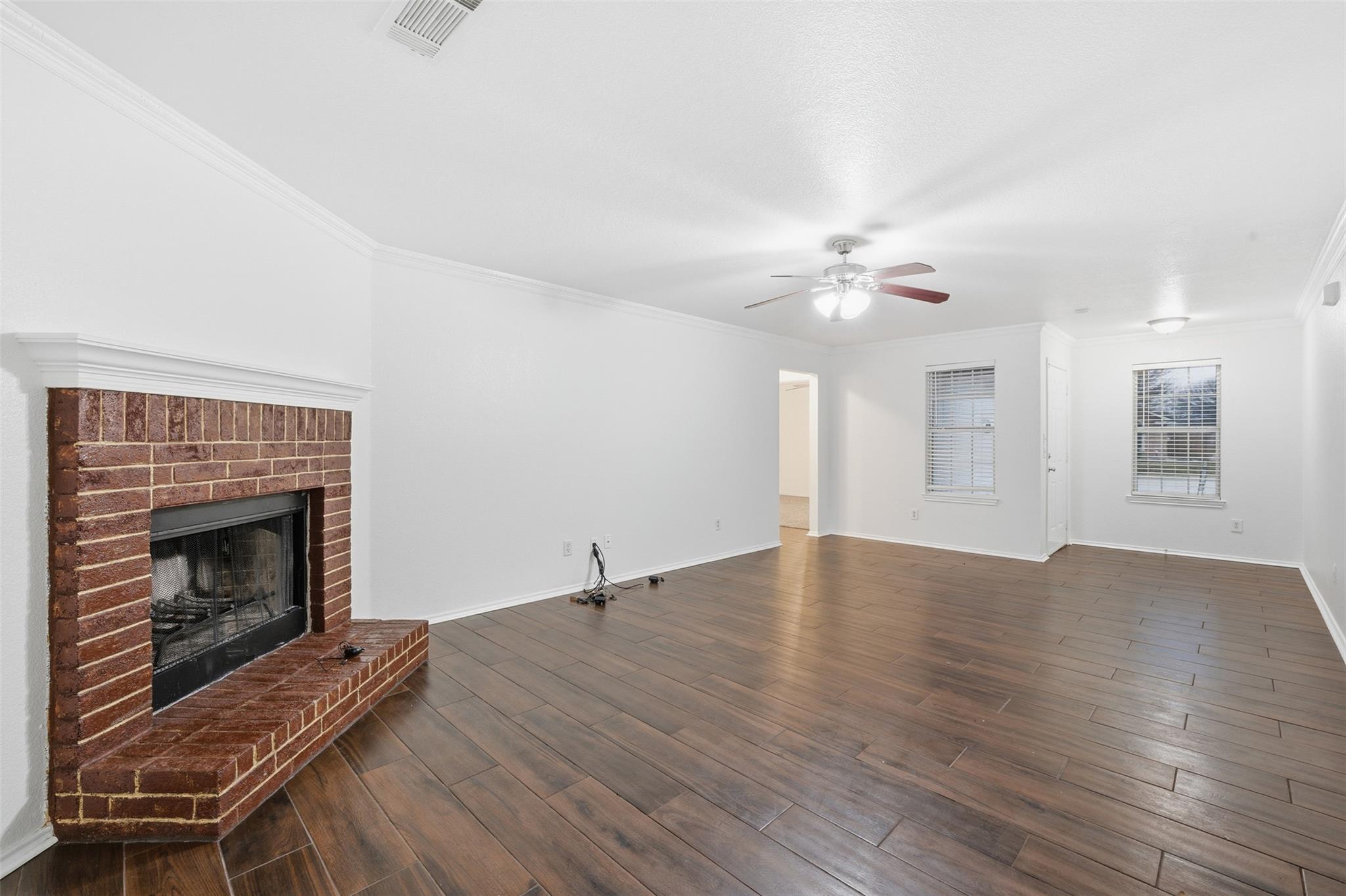 6525 Brooks Dr, Temple, TX 76502