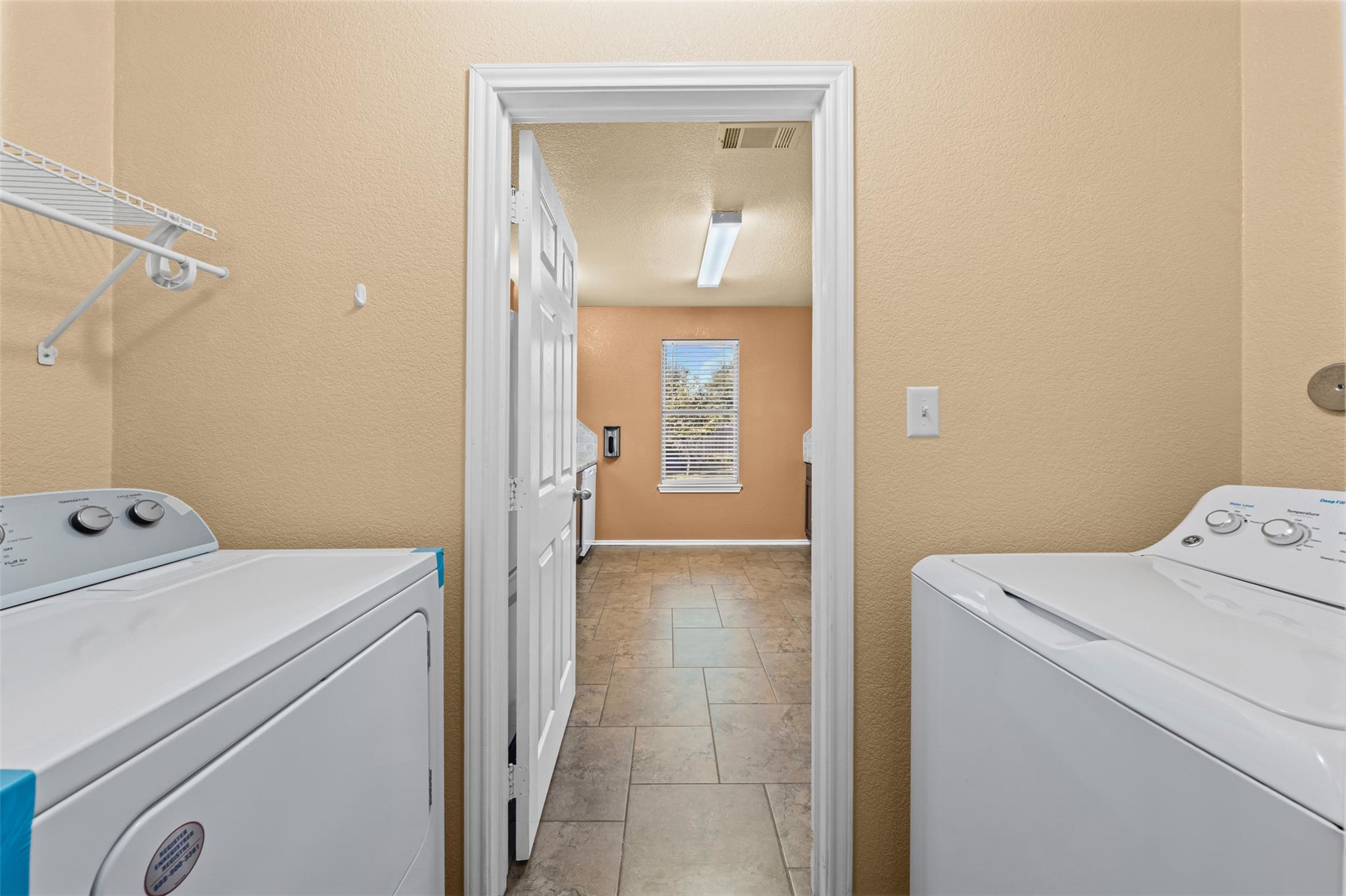 6525 Brooks Dr, Temple, TX 76502