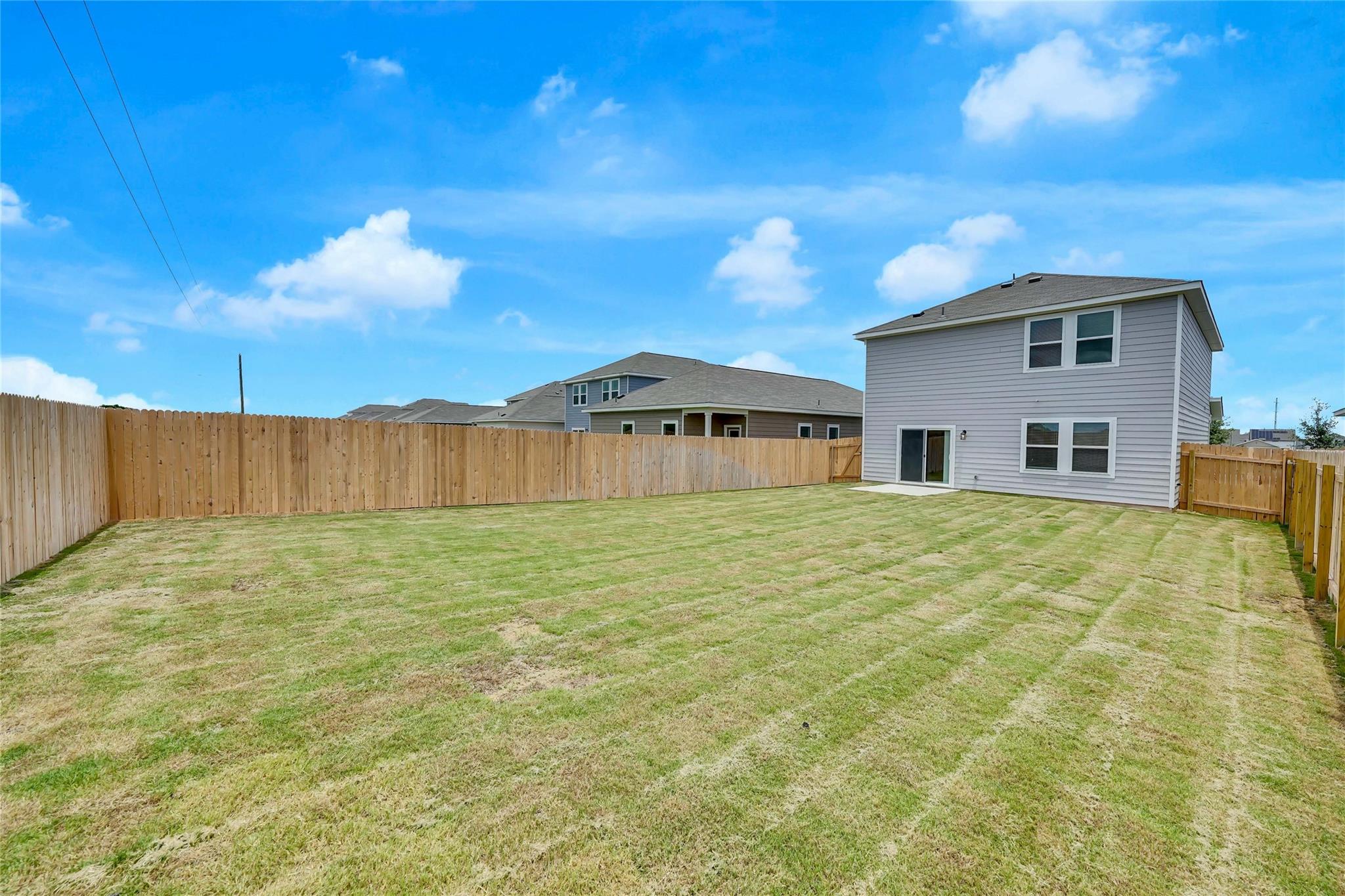 413 Redfish Ln, Hutto, TX 78634