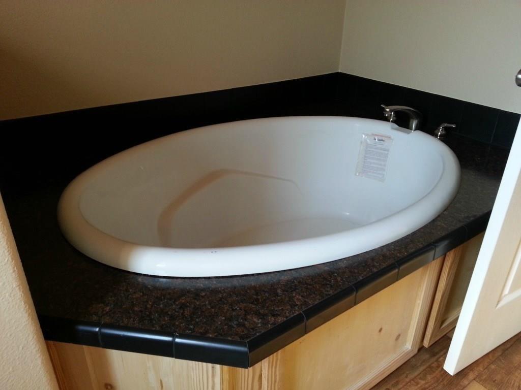 5111 Tucker Hill Ln # 7, Cedar Creek, TX 78612