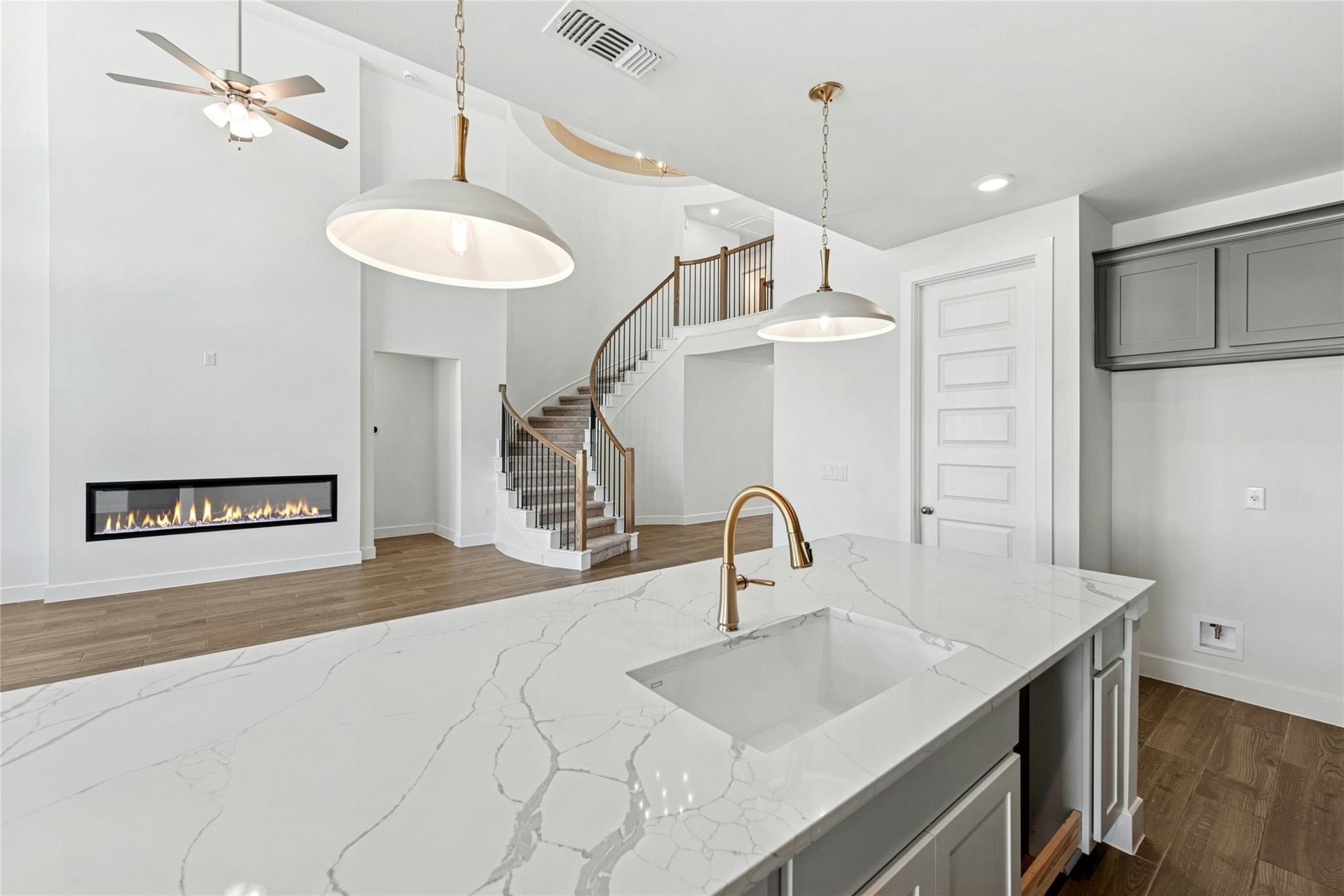 1512 Rodeo Ridge Dr, Georgetown, TX 78628