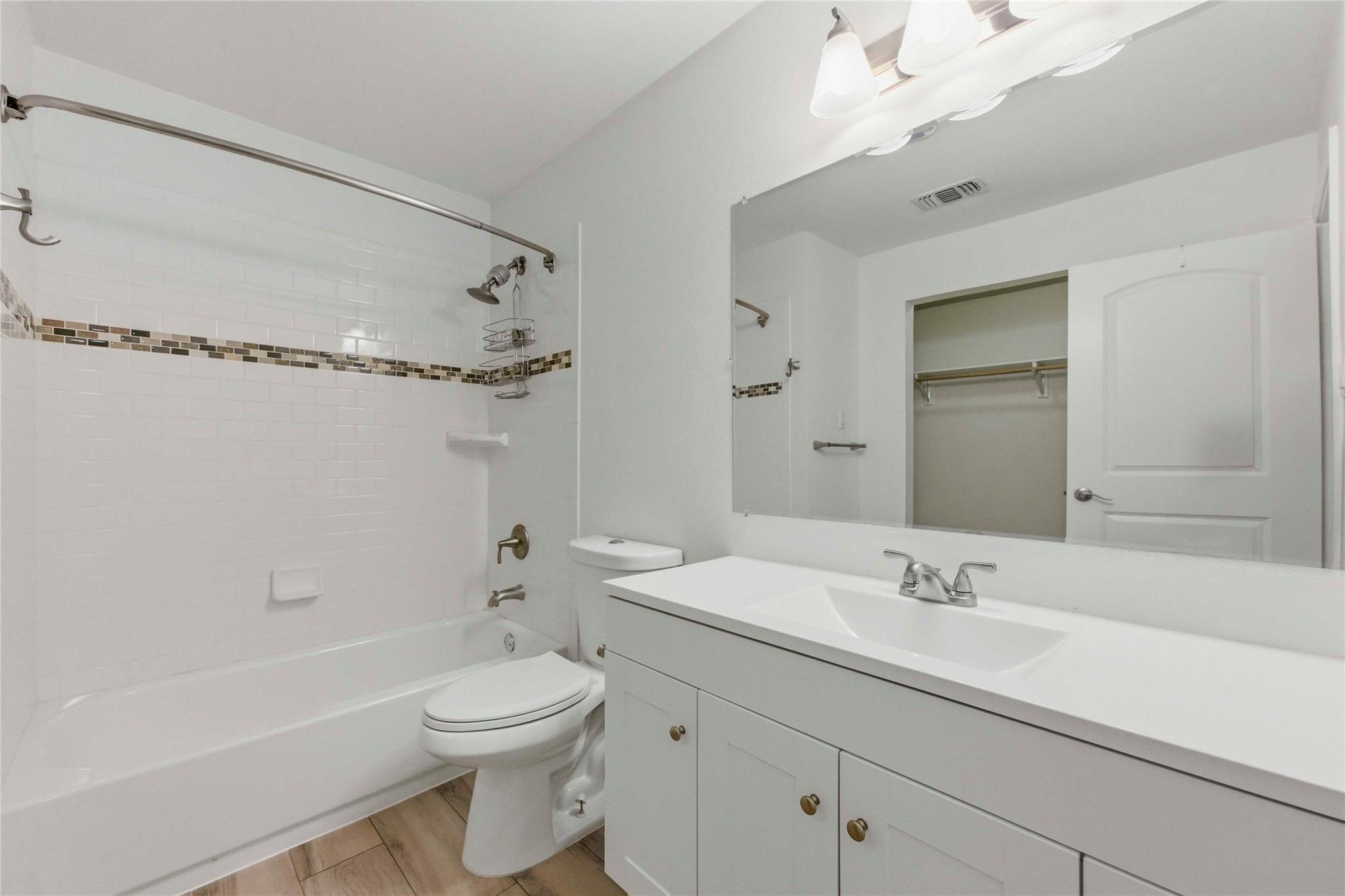 117 La Vista St, Austin, TX 78704