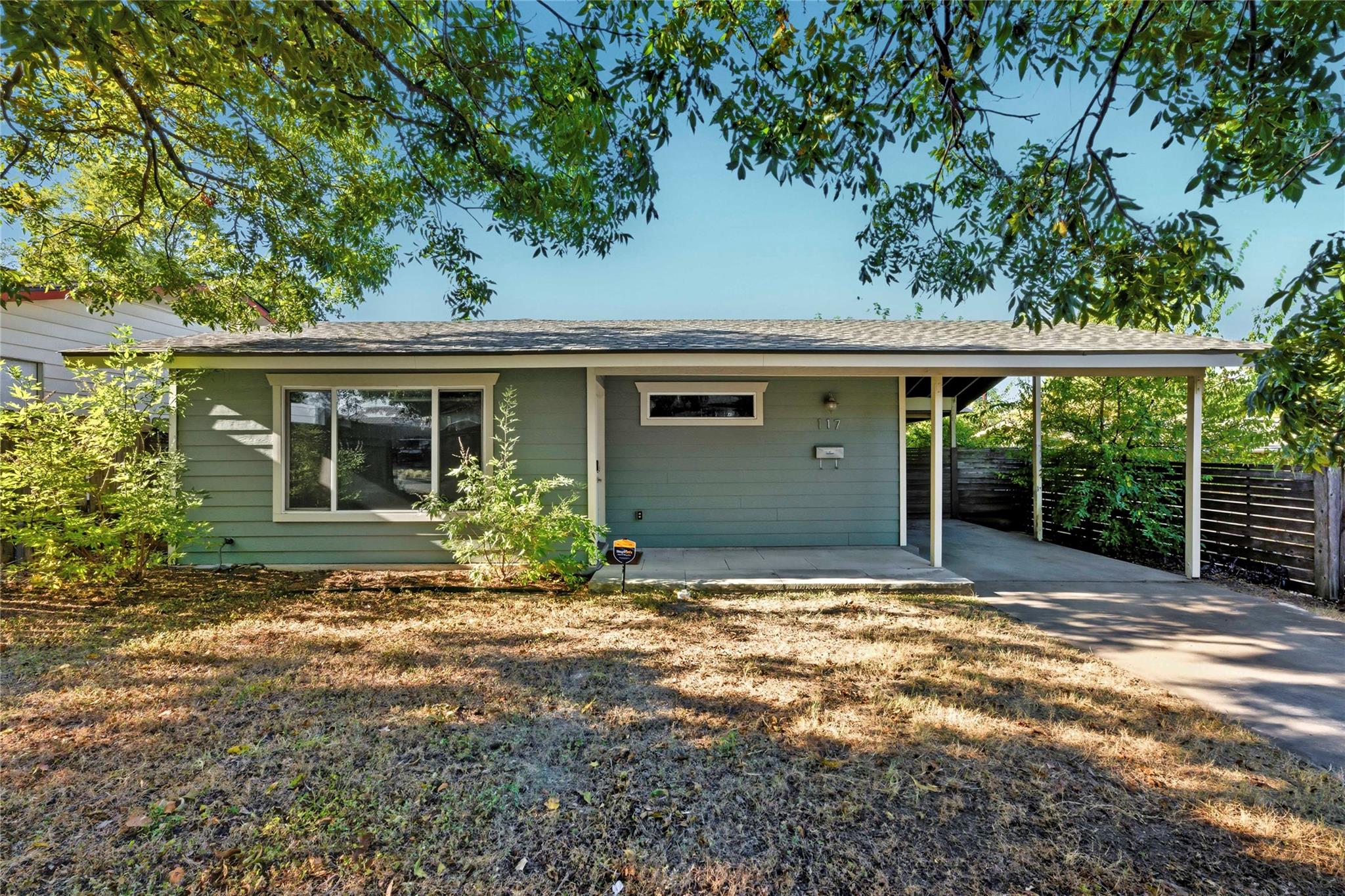 117 La Vista St, Austin, TX 78704