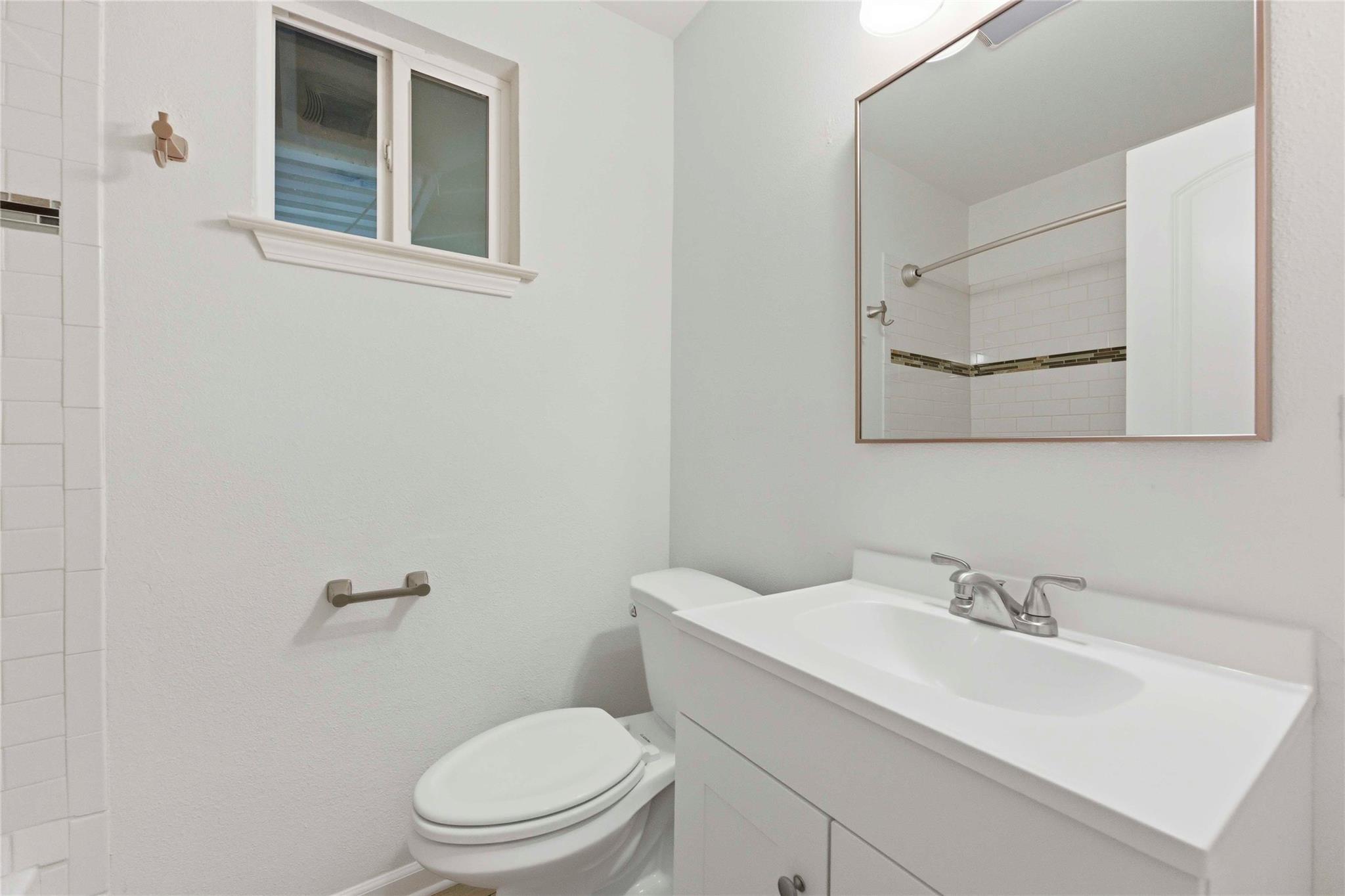 117 La Vista St, Austin, TX 78704