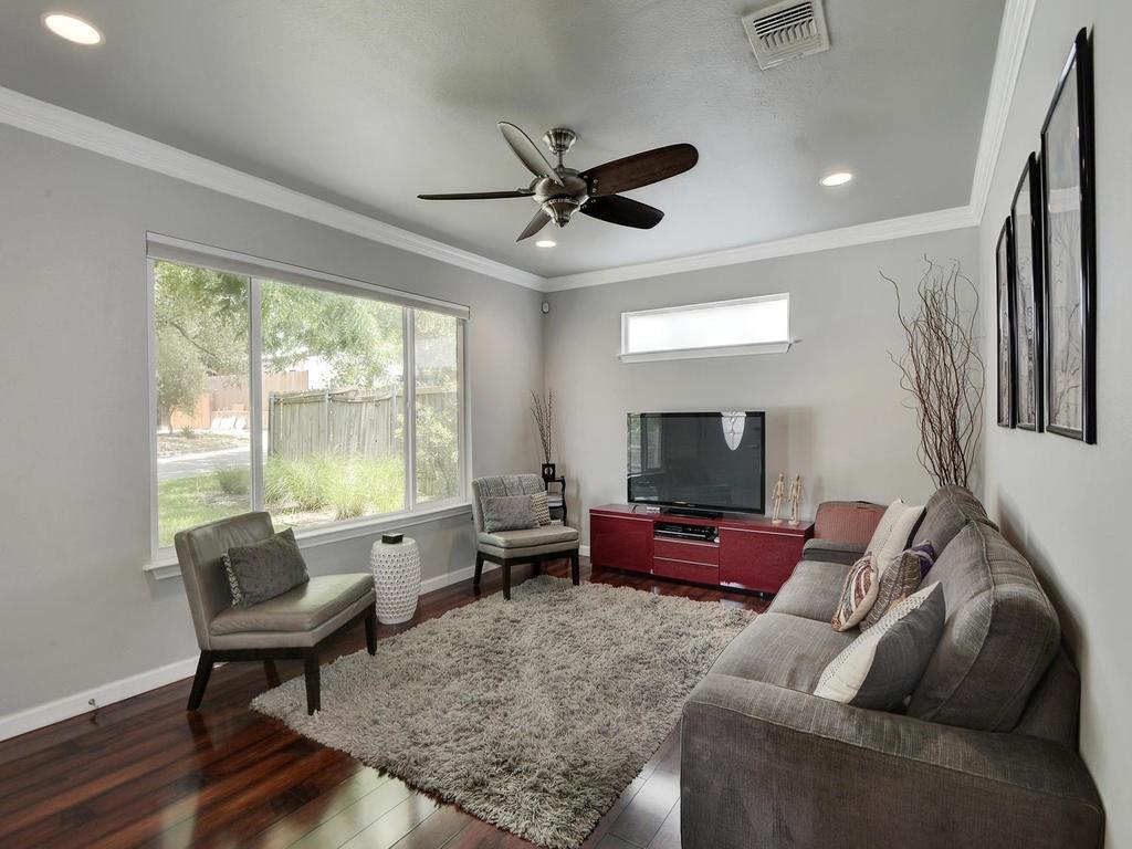 117 La Vista St, Austin, TX 78704