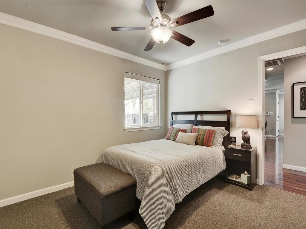 117 La Vista St, Austin, TX 78704