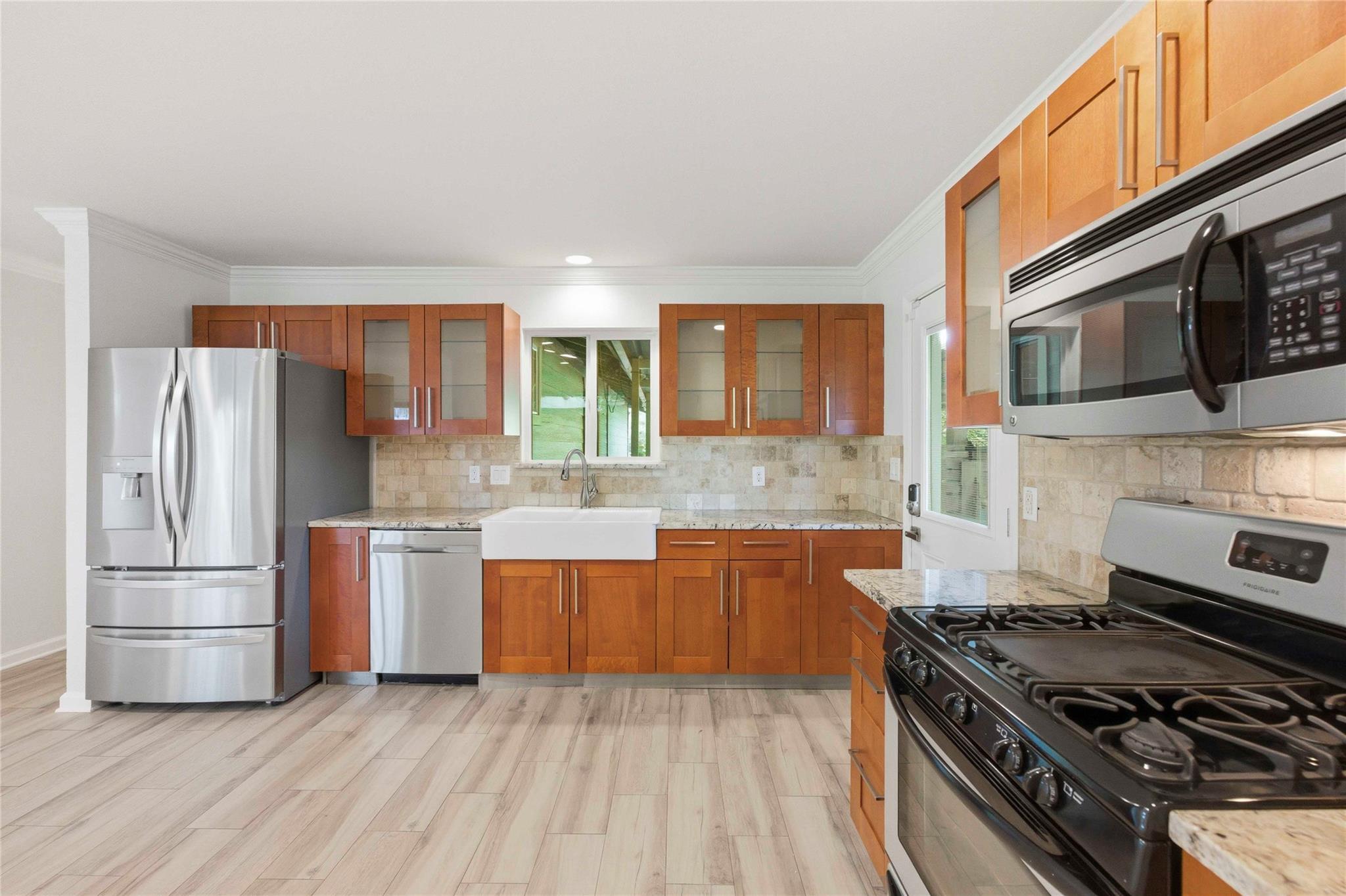 117 La Vista St, Austin, TX 78704