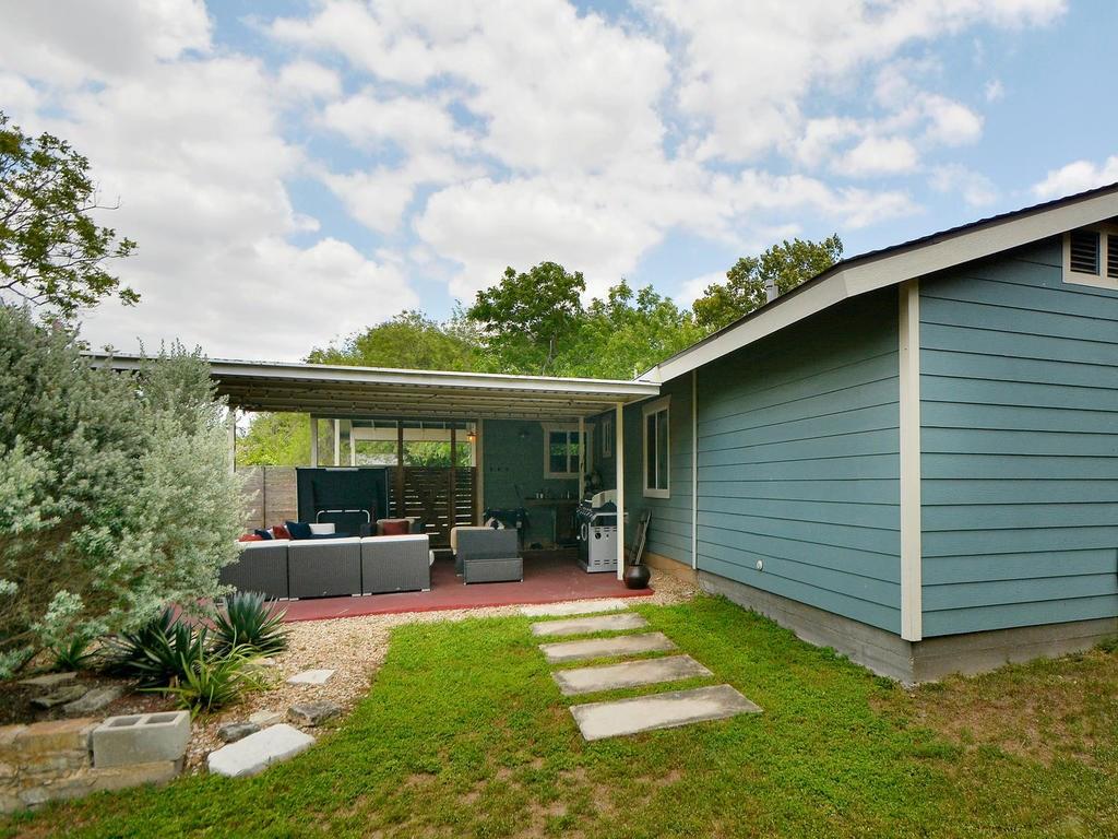 117 La Vista St, Austin, TX 78704