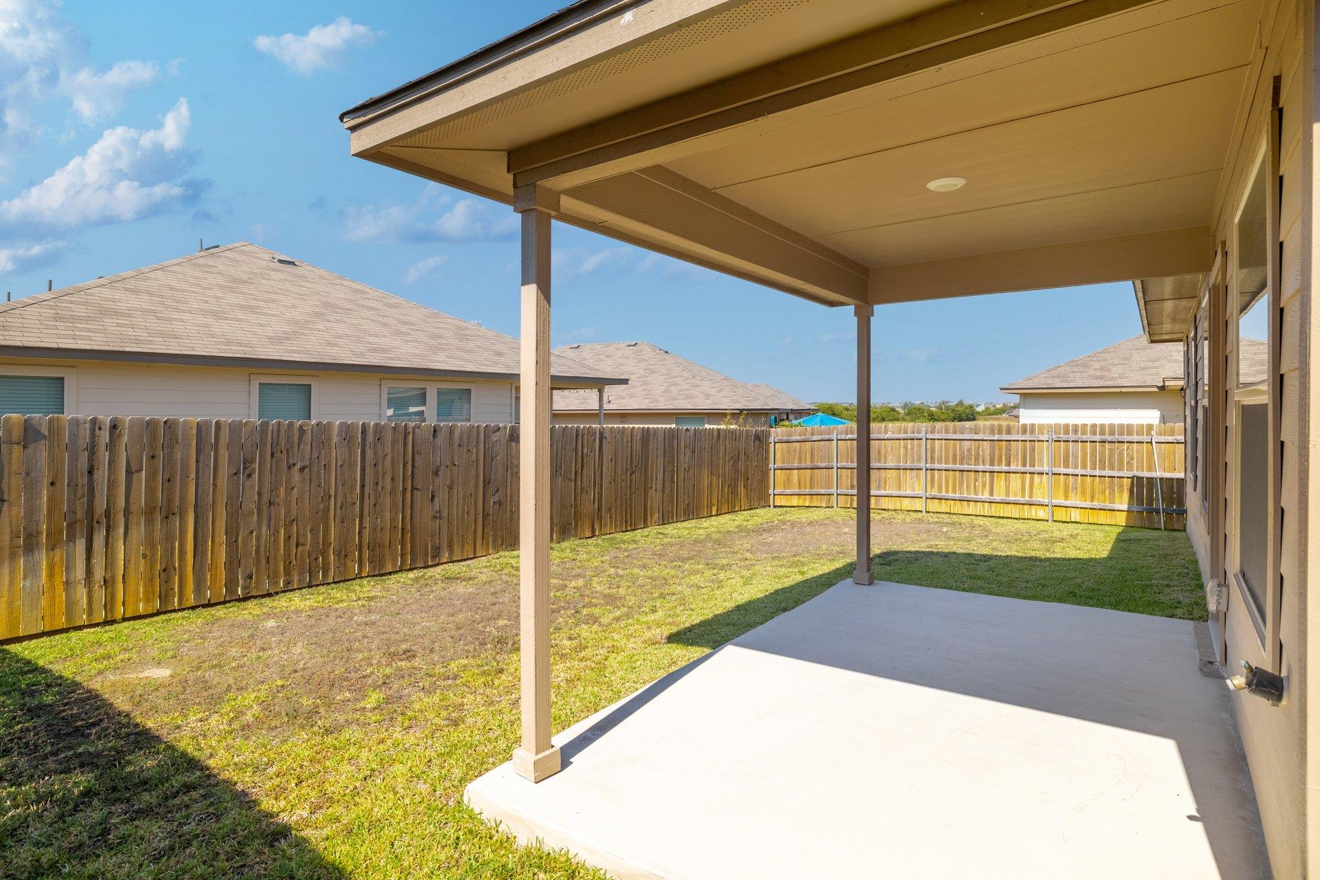 117 Akston Ct, Jarrell, TX 76537