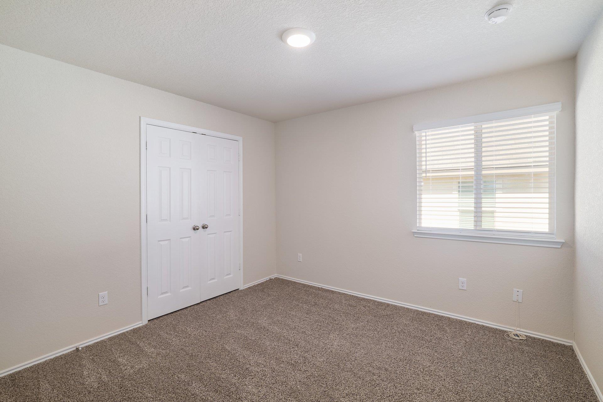 117 Akston Ct, Jarrell, TX 76537