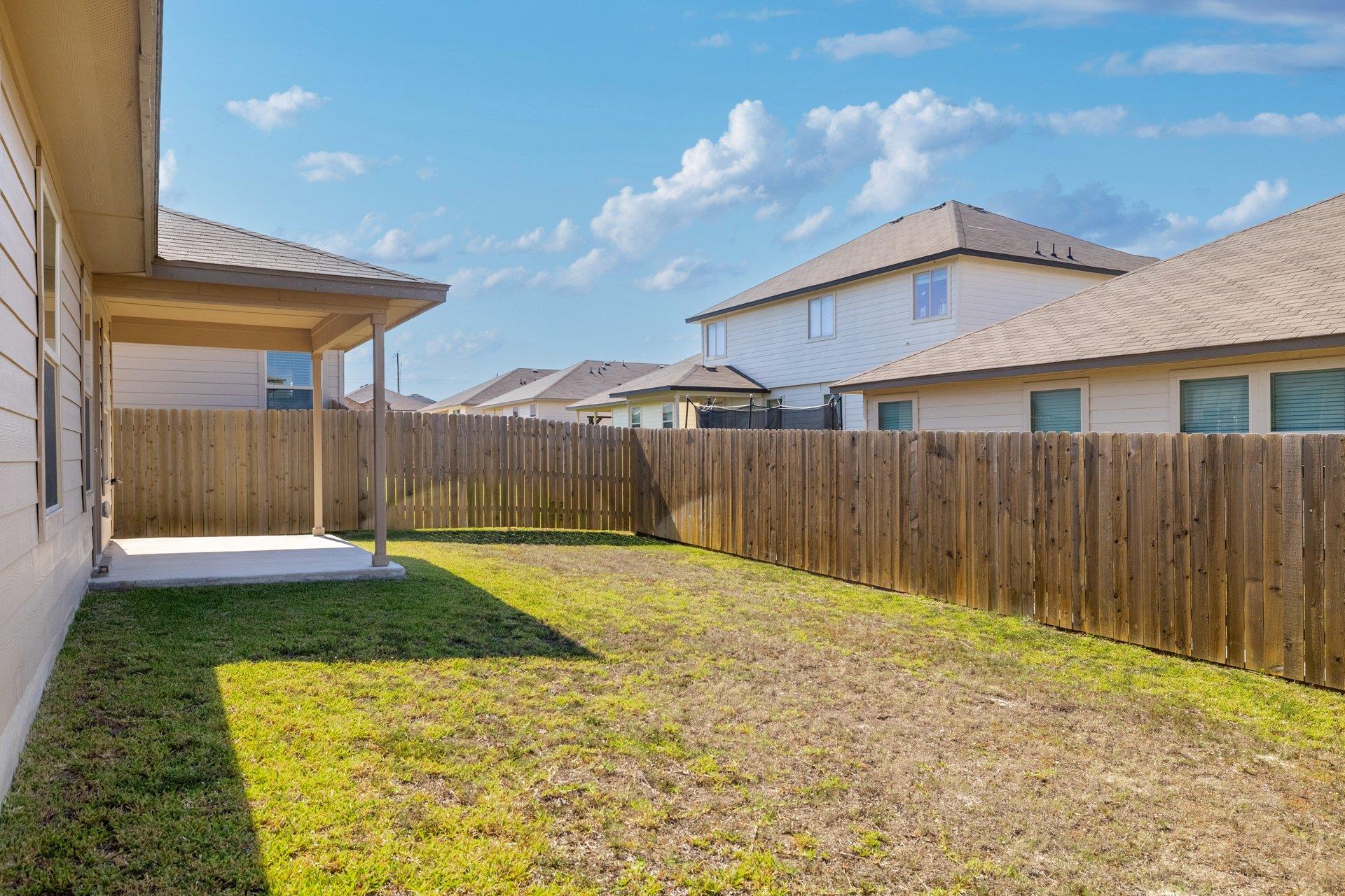 117 Akston Ct, Jarrell, TX 76537