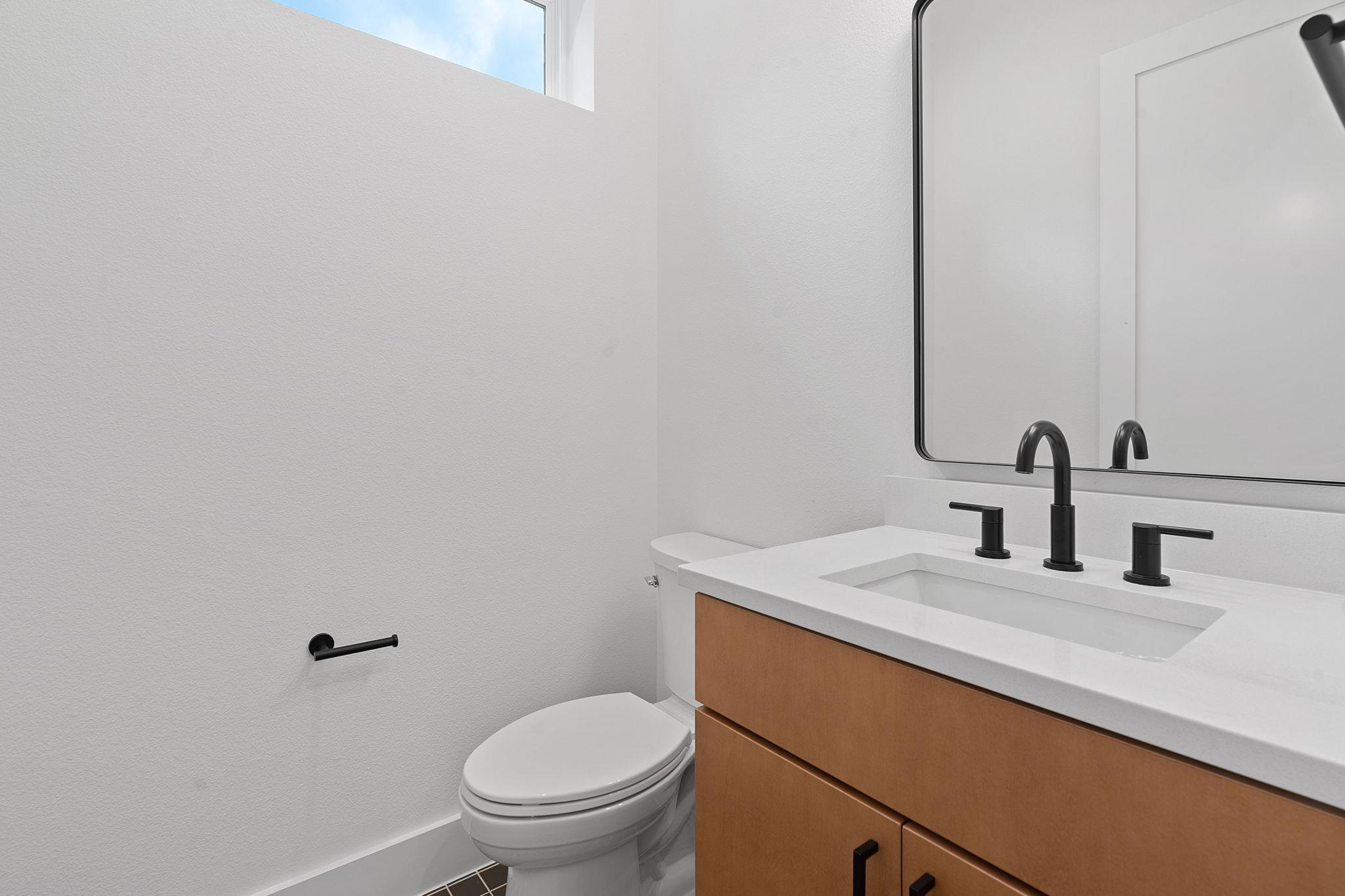 3412 Blumie St # 1, Austin, TX 78745