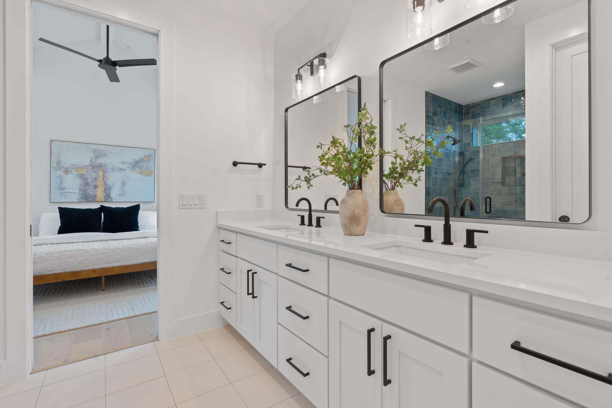 3412 Blumie St # 1, Austin, TX 78745