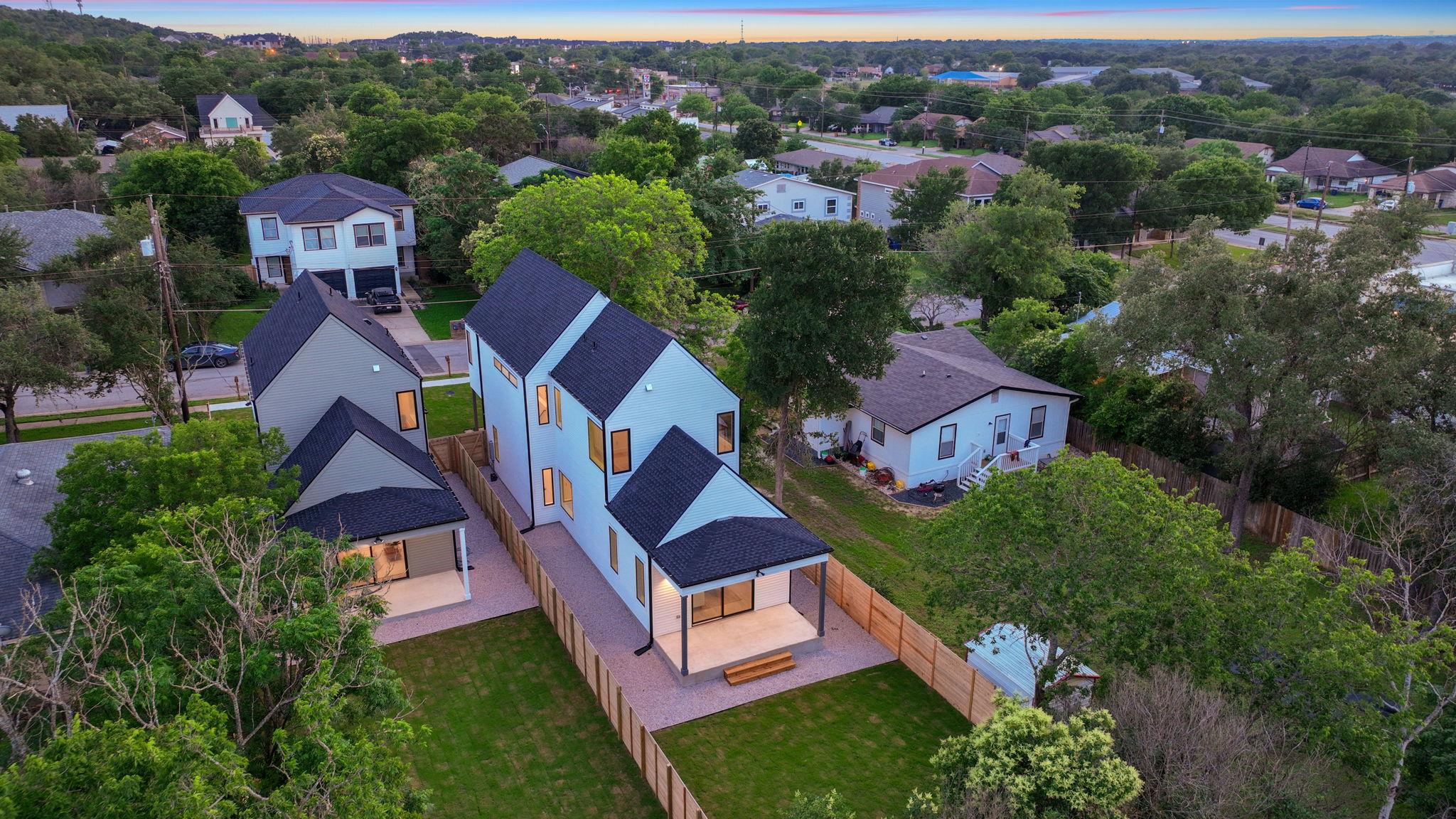 3412 Blumie St # 1, Austin, TX 78745