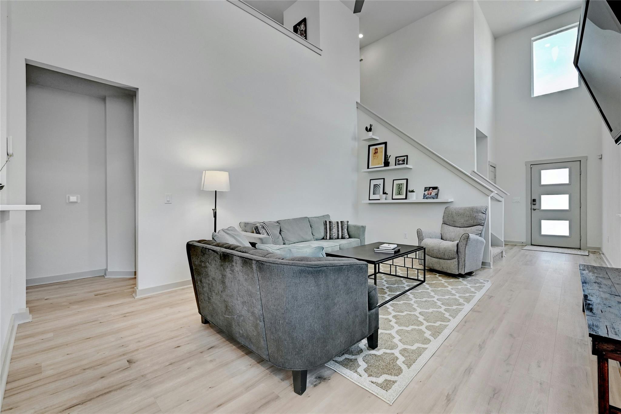 8133 Linnie Ln, Austin, TX 78724