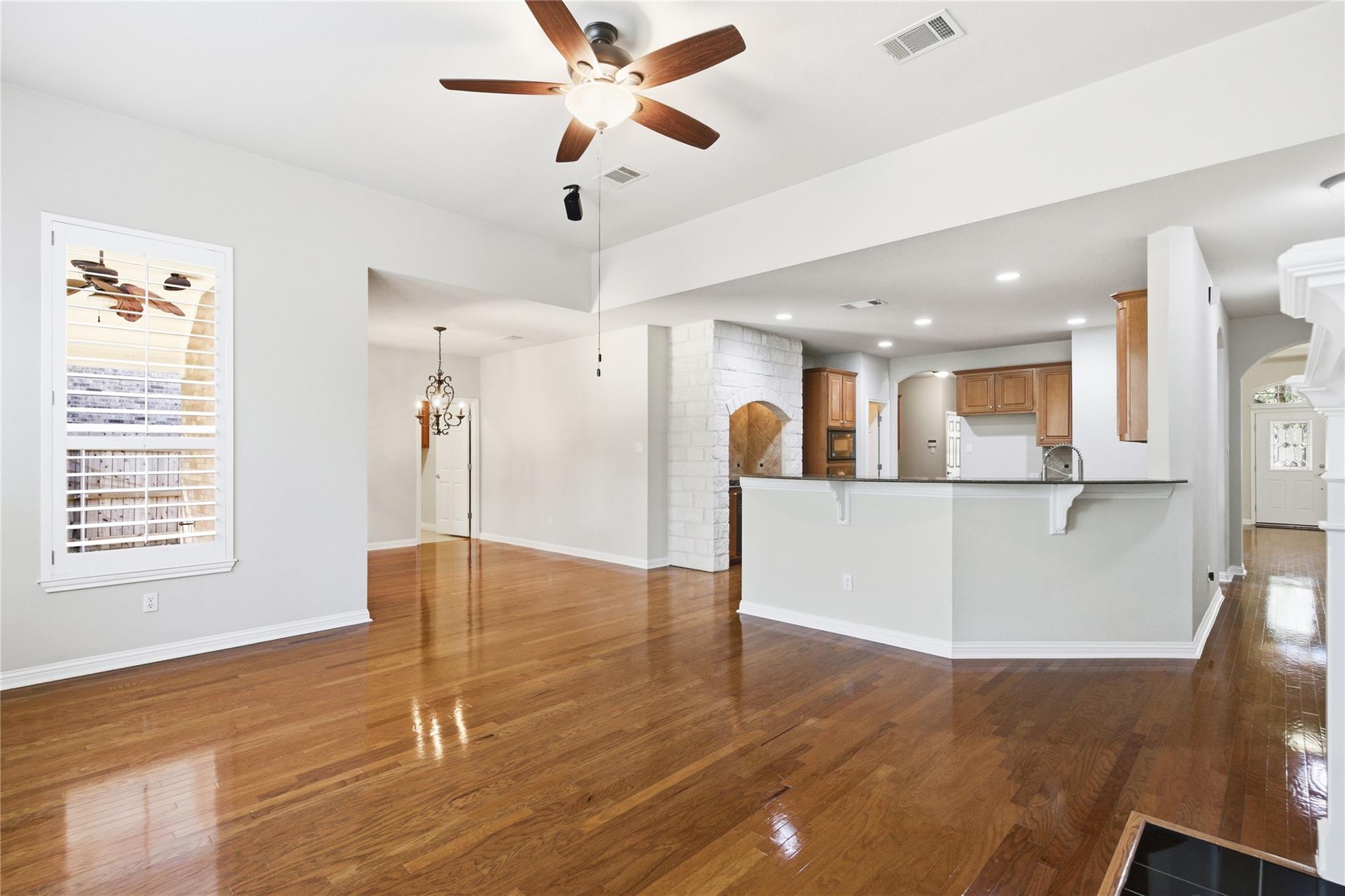 10732 Maelin Dr, Austin, TX 78739