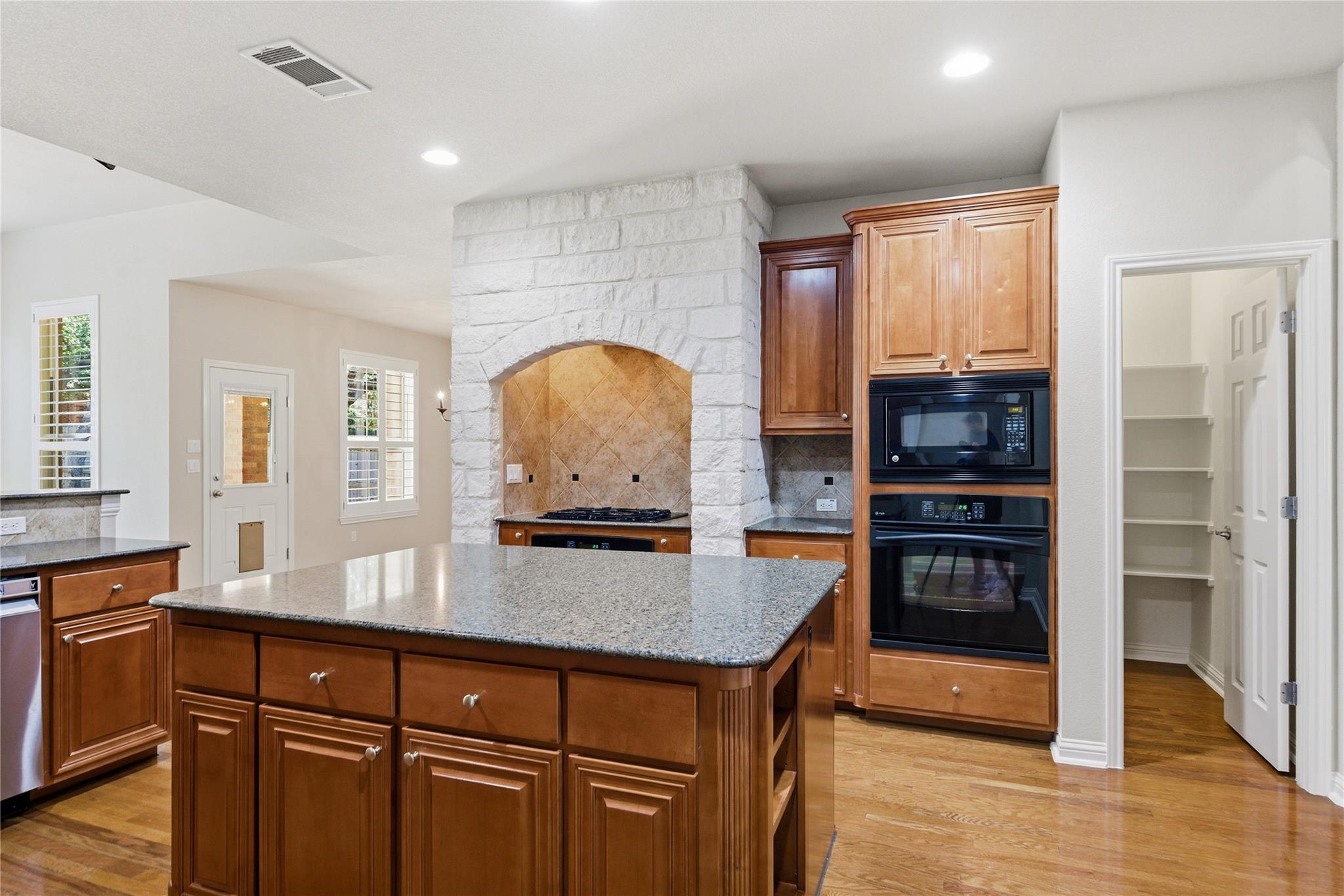 10732 Maelin Dr, Austin, TX 78739