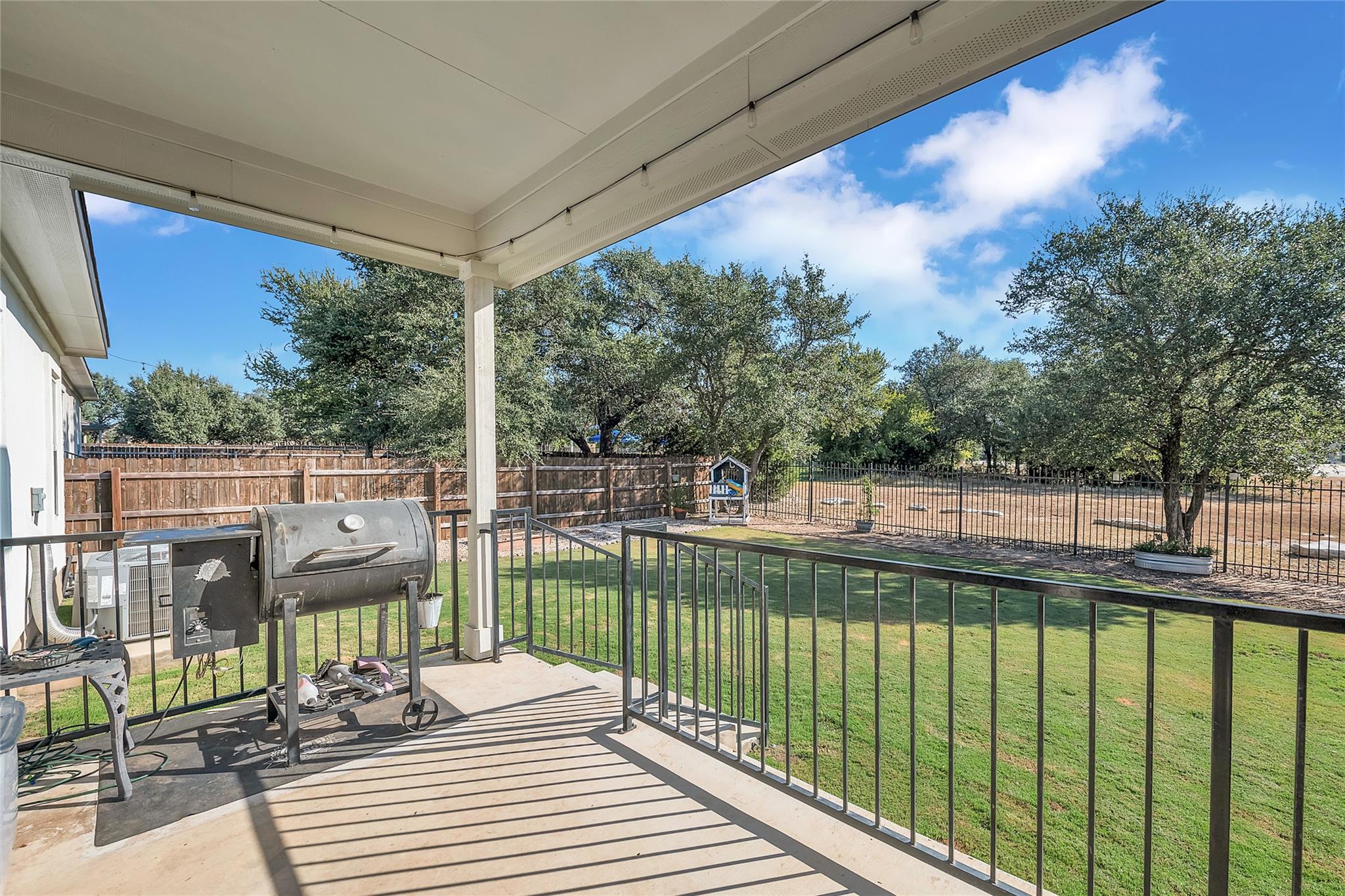 2224 River Place Ln, Georgetown, TX 78628