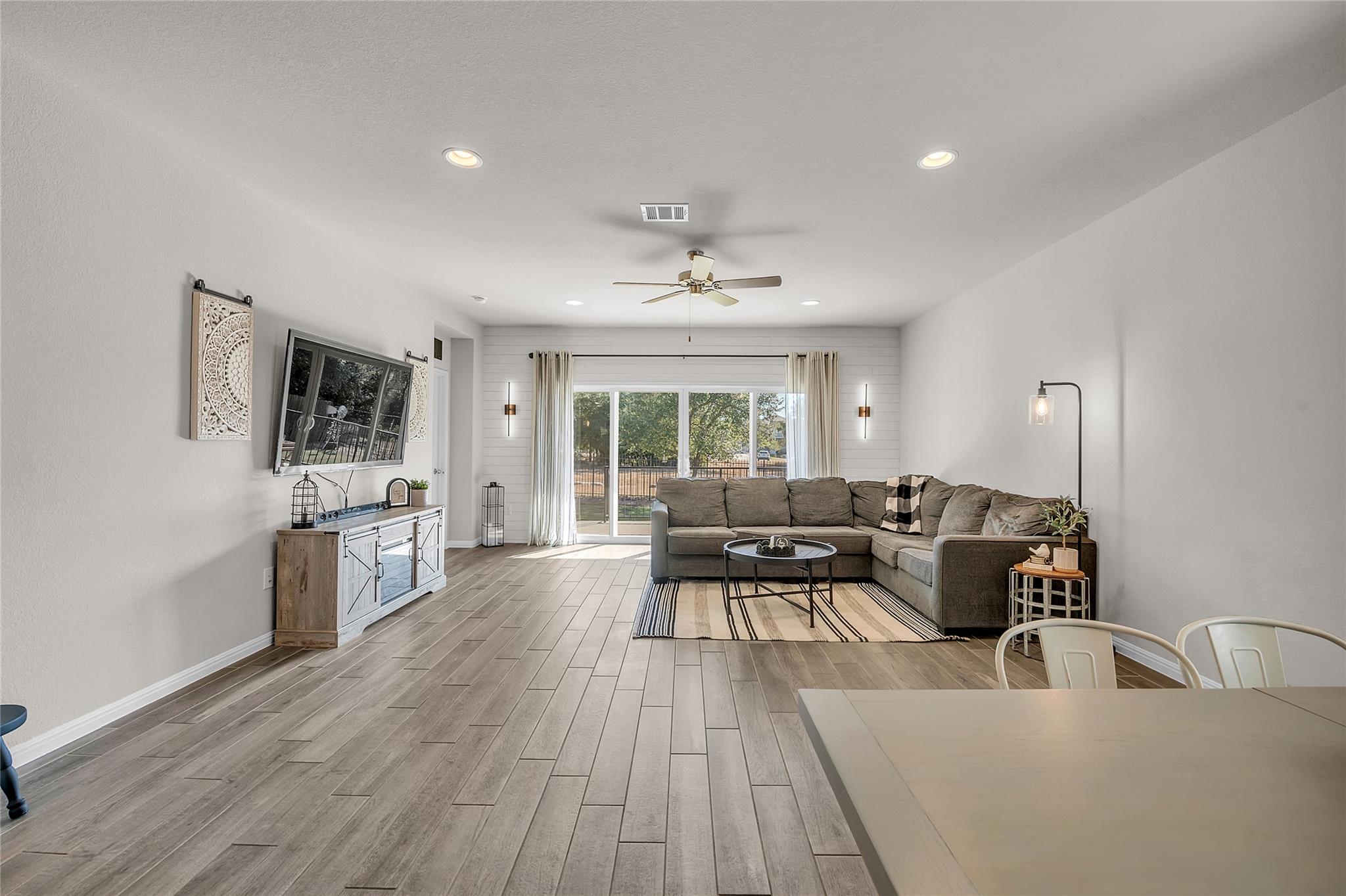 2224 River Place Ln, Georgetown, TX 78628