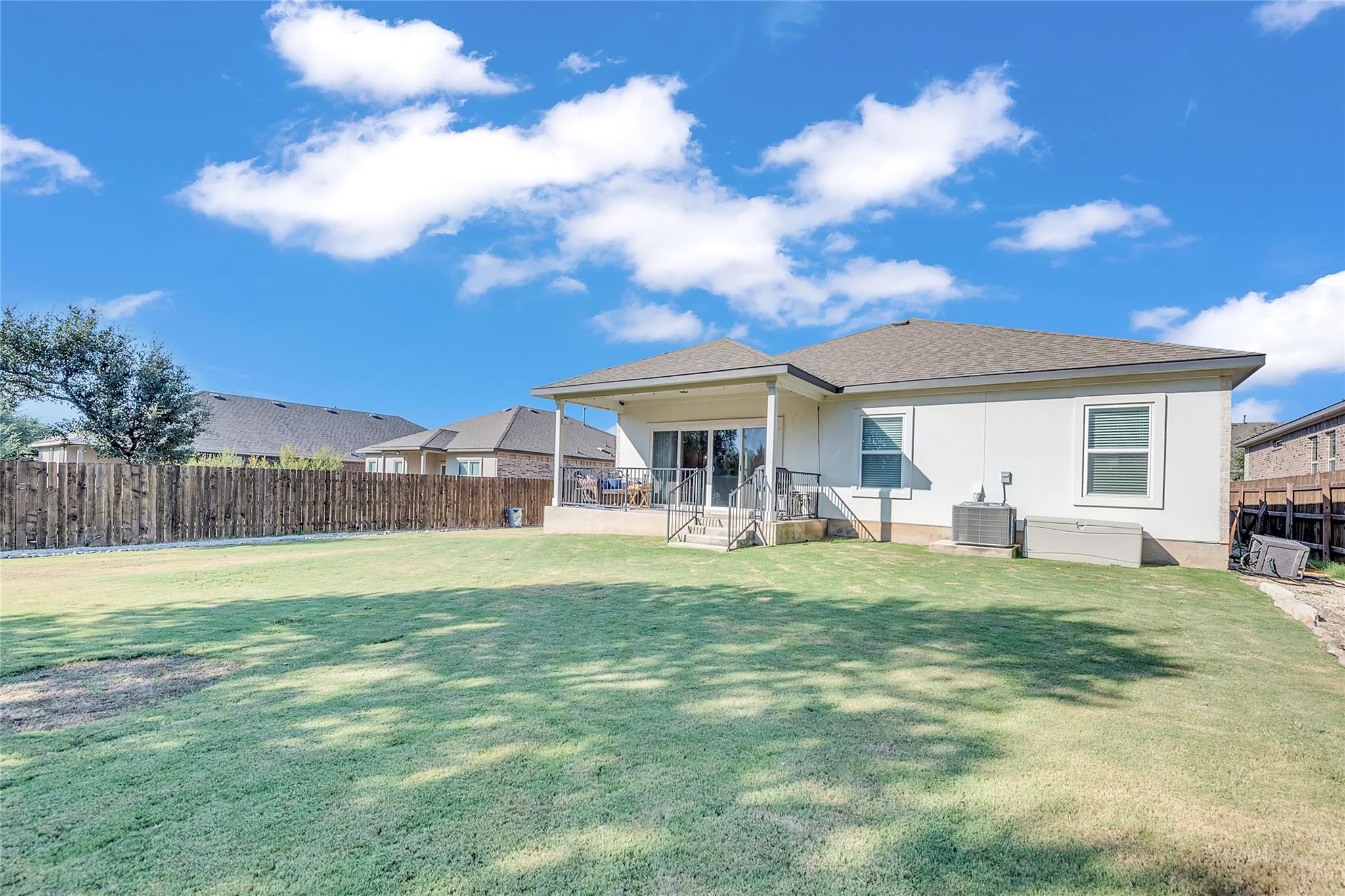 2224 River Place Ln, Georgetown, TX 78628