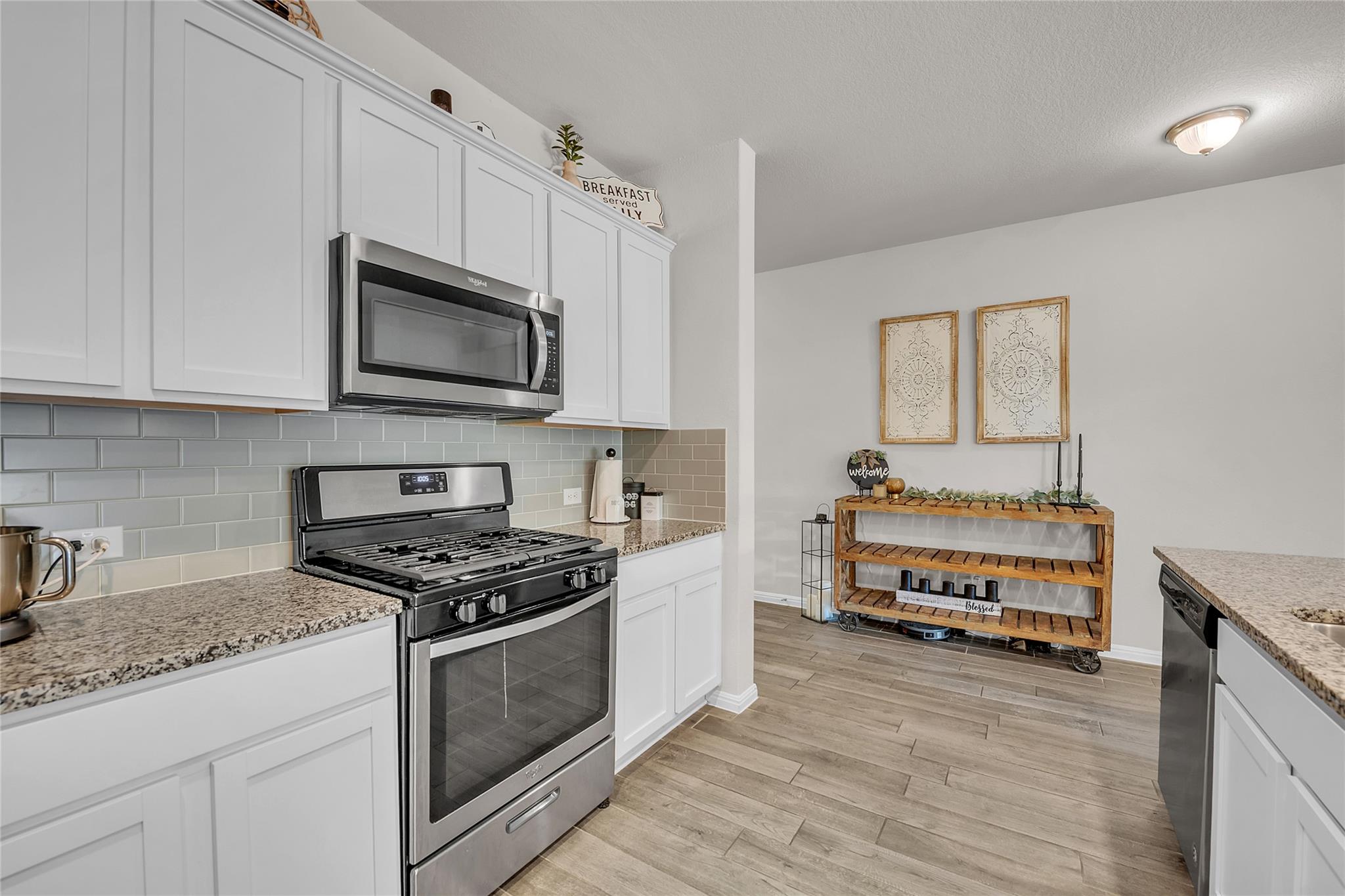 2224 River Place Ln, Georgetown, TX 78628