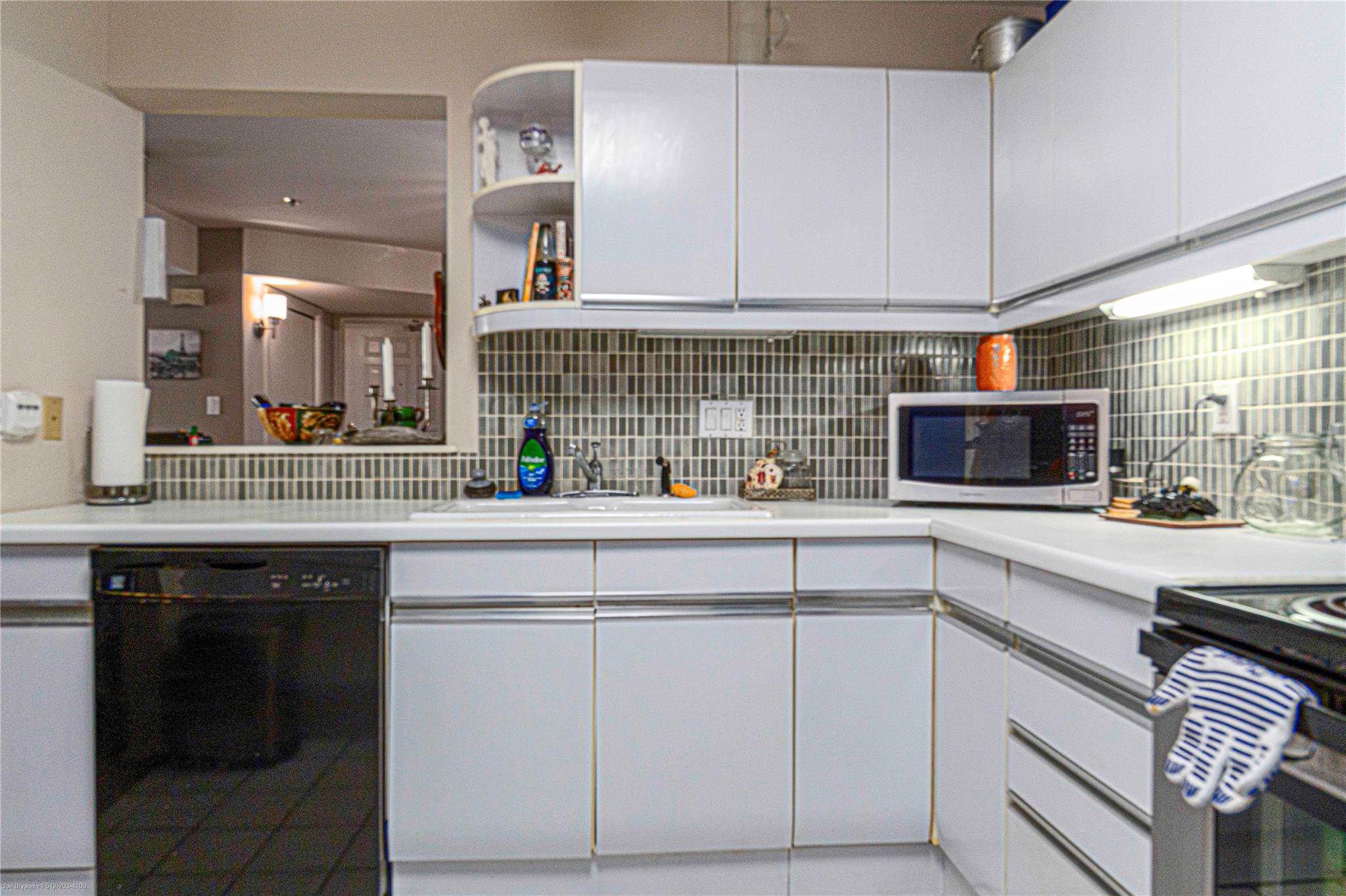 40 N Interstate 35 Highway # 6C1, Austin, TX 78701