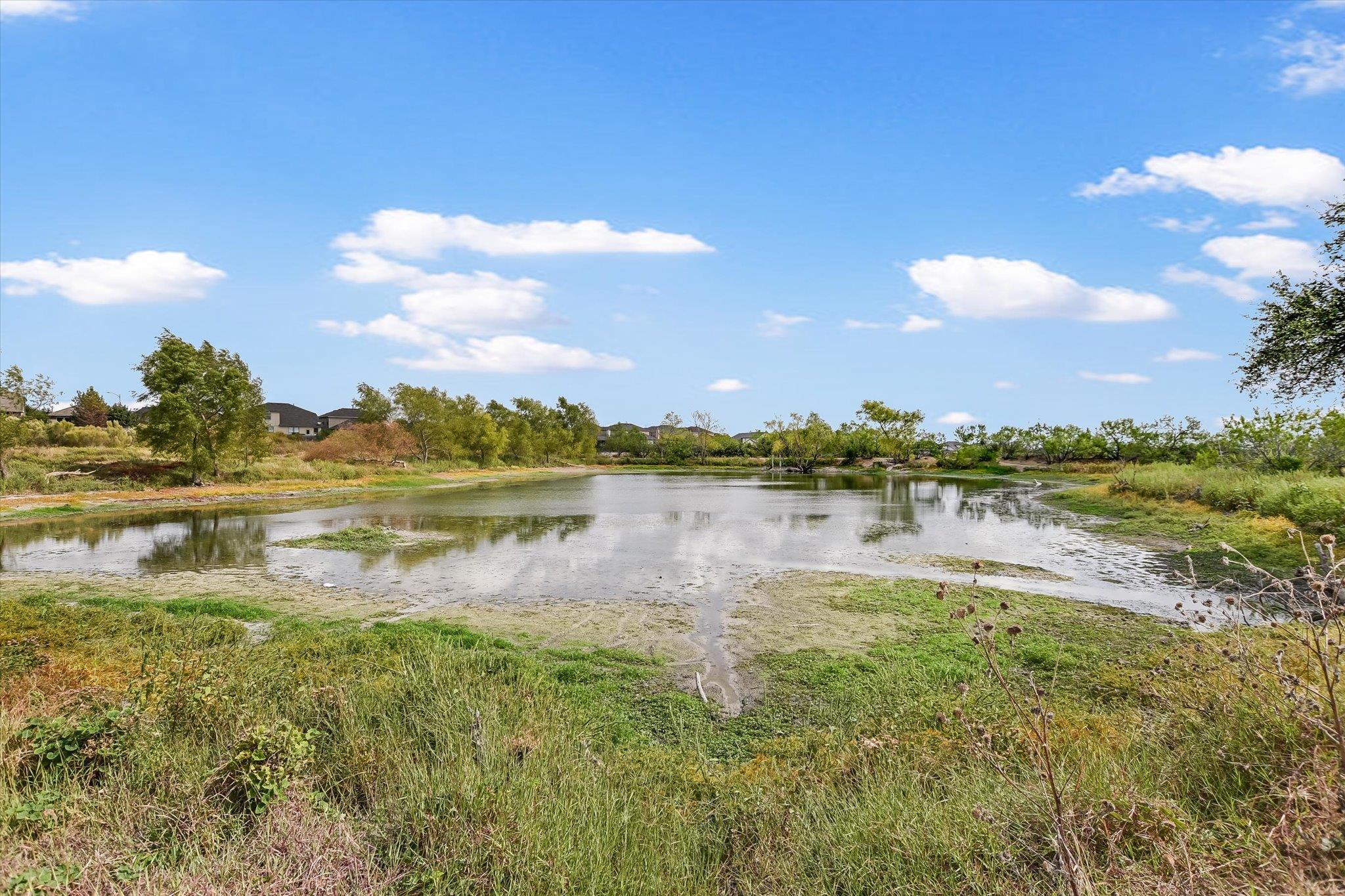 6905 Midlothian Dr, Austin, TX 78754