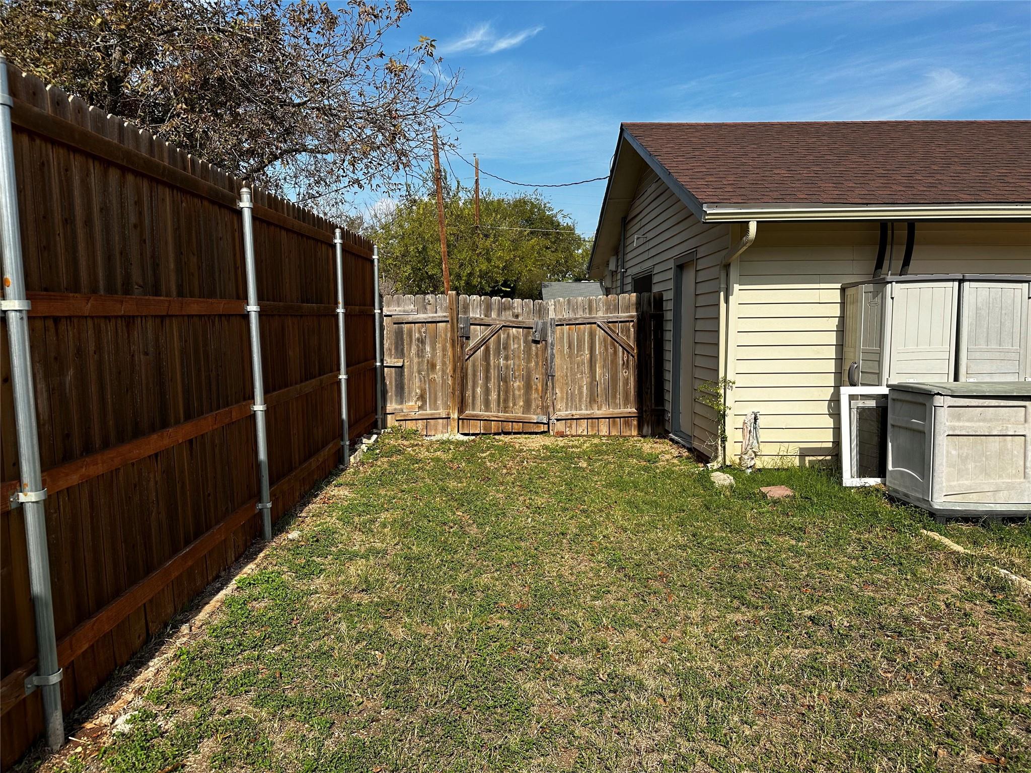 204 Thompson St, Cedar Park, TX 78613