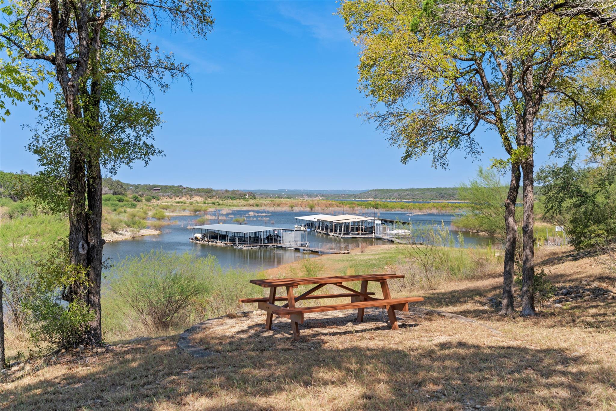 330 Kendall Rd, Spicewood, TX 78669