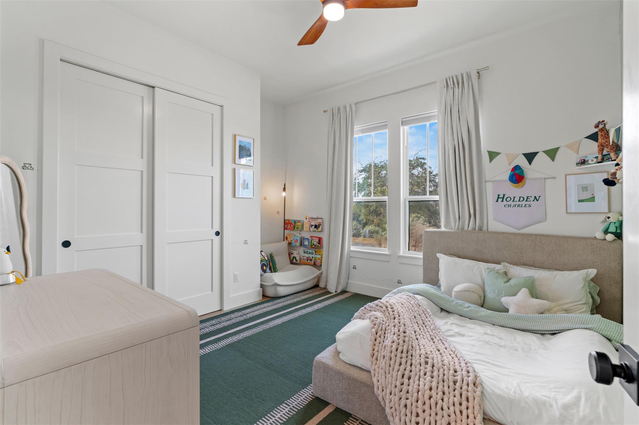 330 Kendall Rd, Spicewood, TX 78669