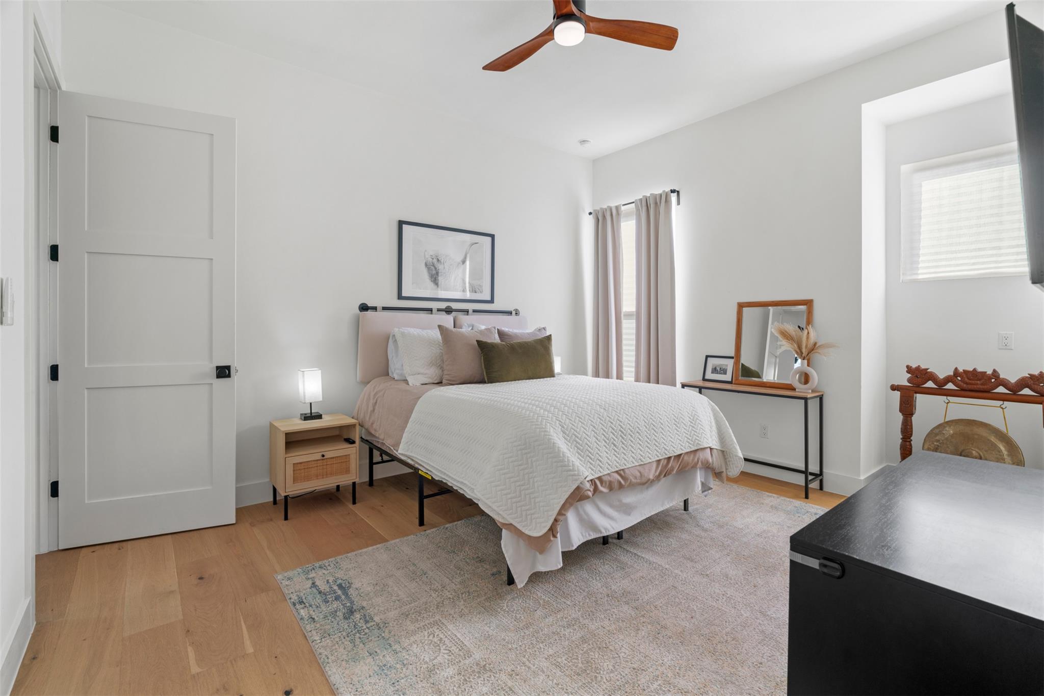 330 Kendall Rd, Spicewood, TX 78669