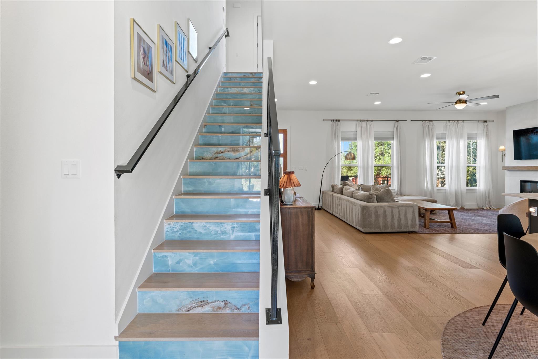 330 Kendall Rd, Spicewood, TX 78669