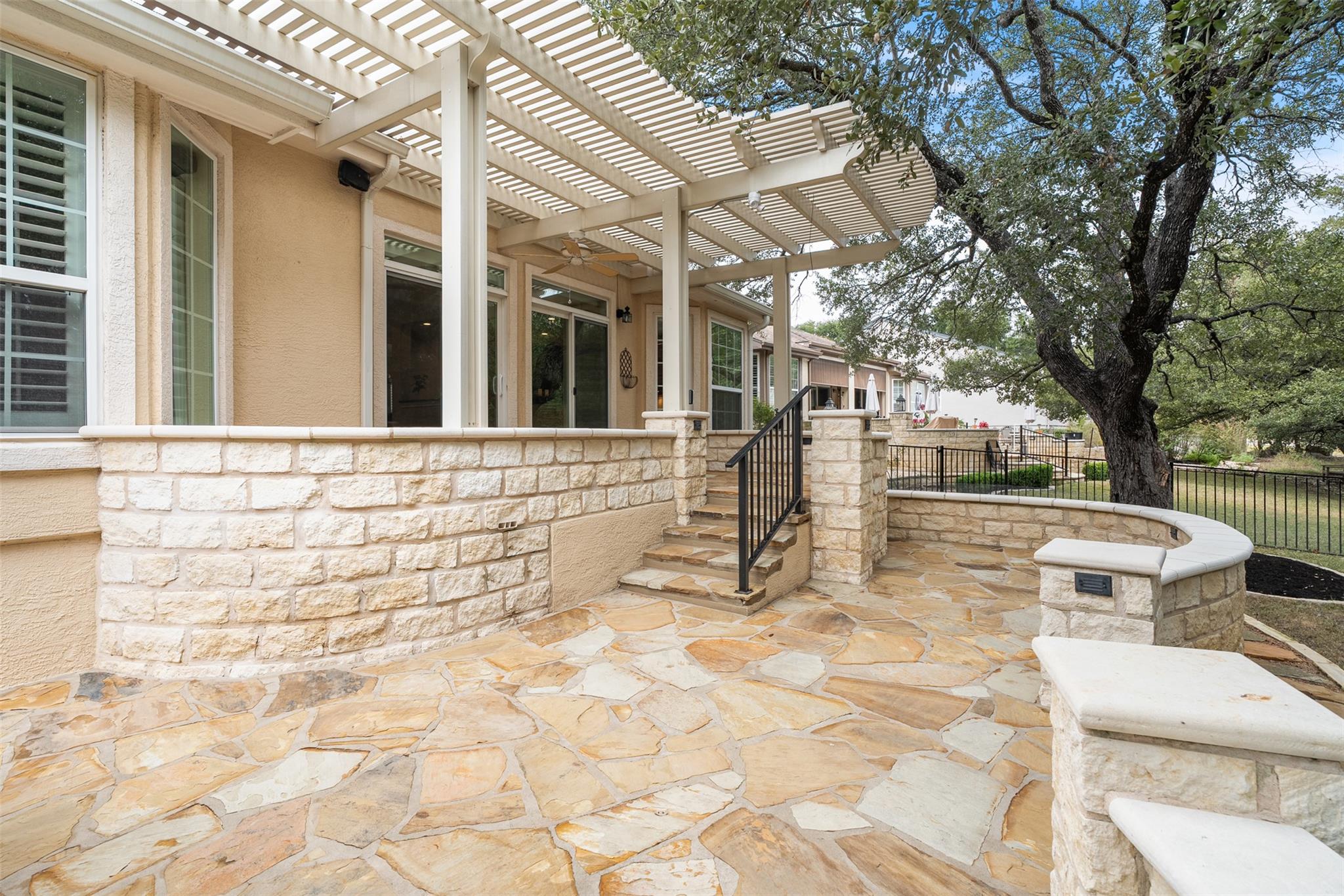 307 Armstrong Dr, Georgetown, TX 78633