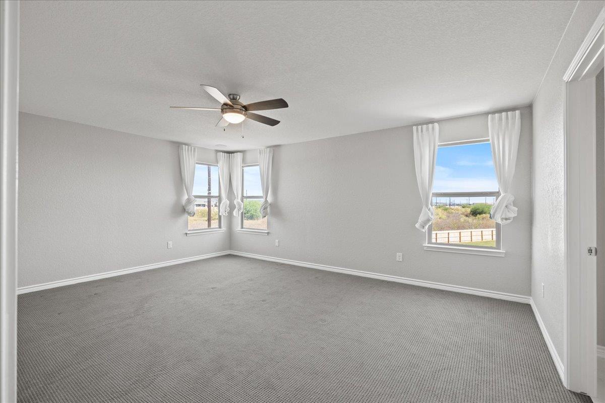 8022 Kingfisher Lndg, San Antonio, TX 78253