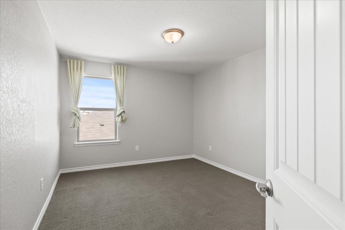 8022 Kingfisher Lndg, San Antonio, TX 78253