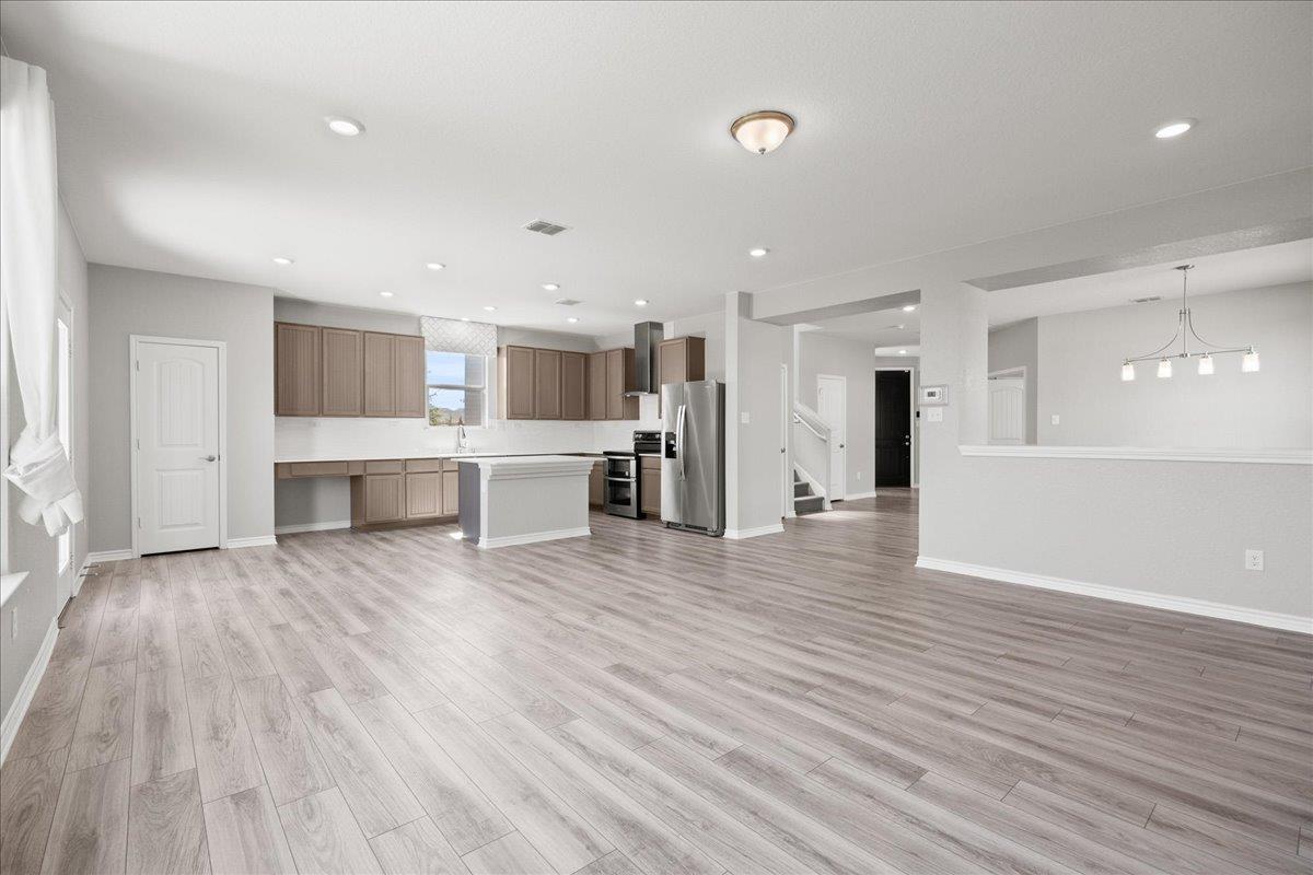 8022 Kingfisher Lndg, San Antonio, TX 78253