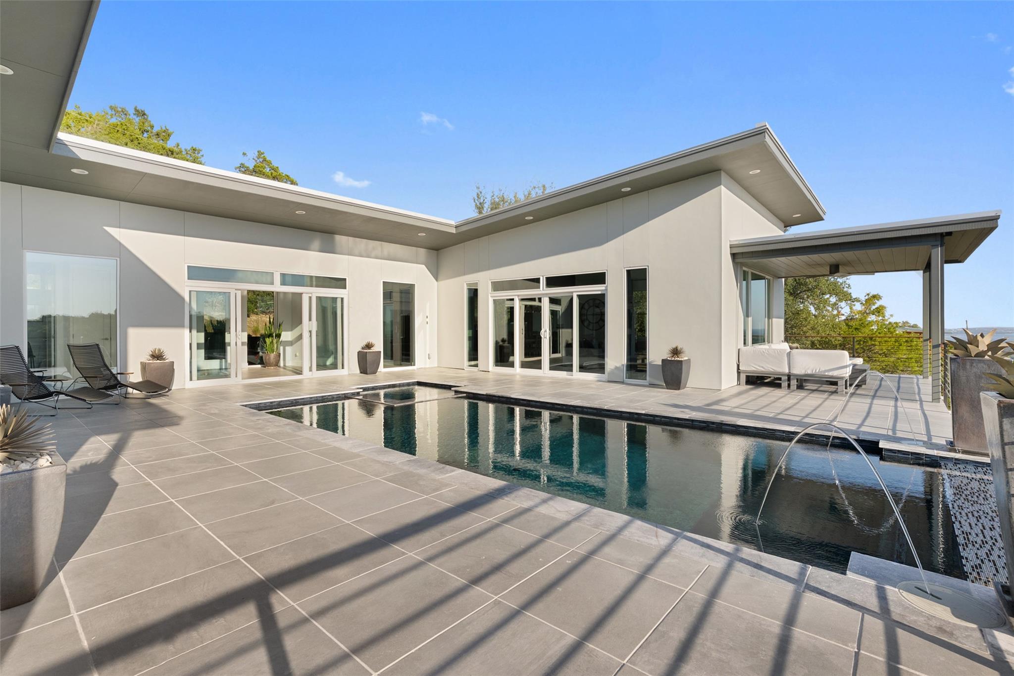 8400 Oveta St, Jonestown, TX 78645