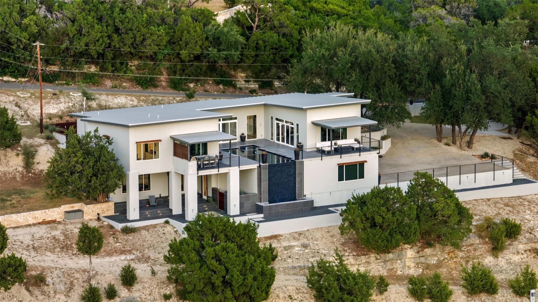 8400 Oveta St, Jonestown, TX 78645