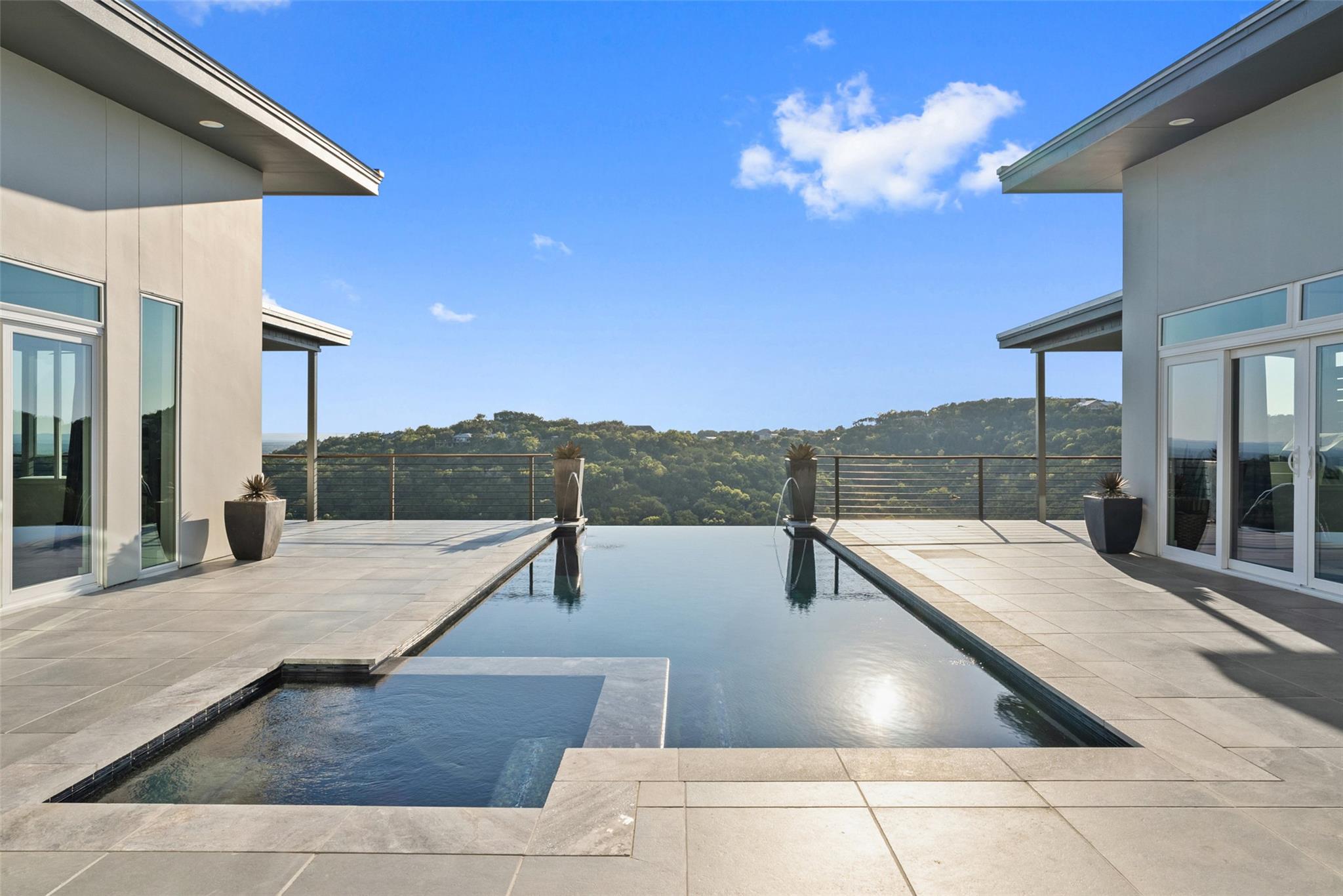 8400 Oveta St, Jonestown, TX 78645